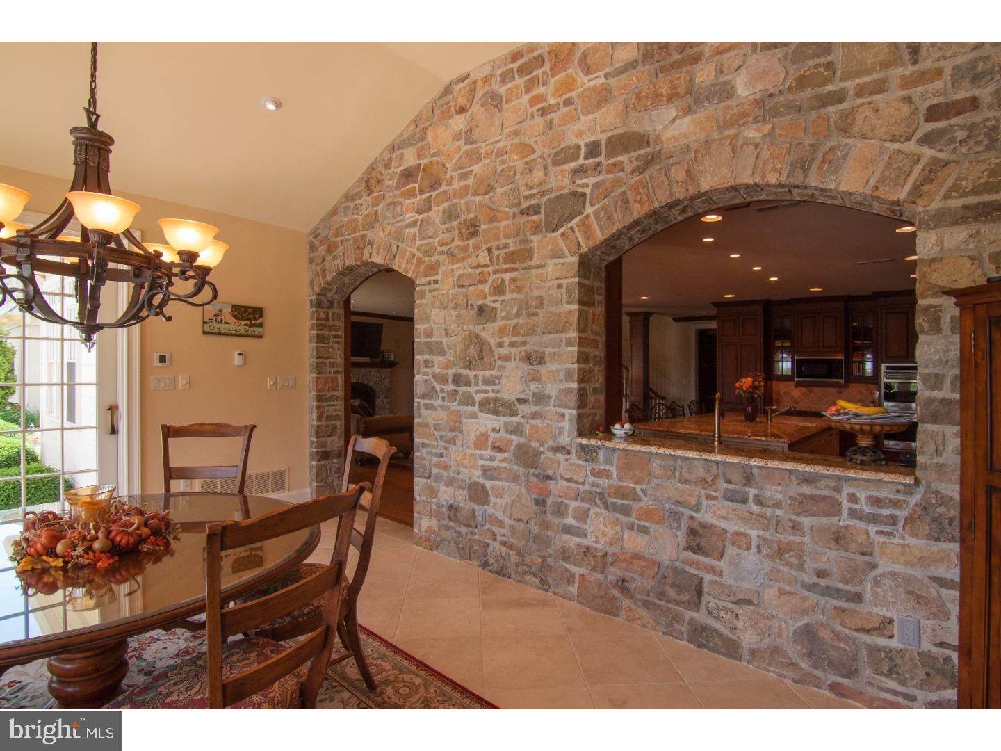 CREEKS BEND - Residential
