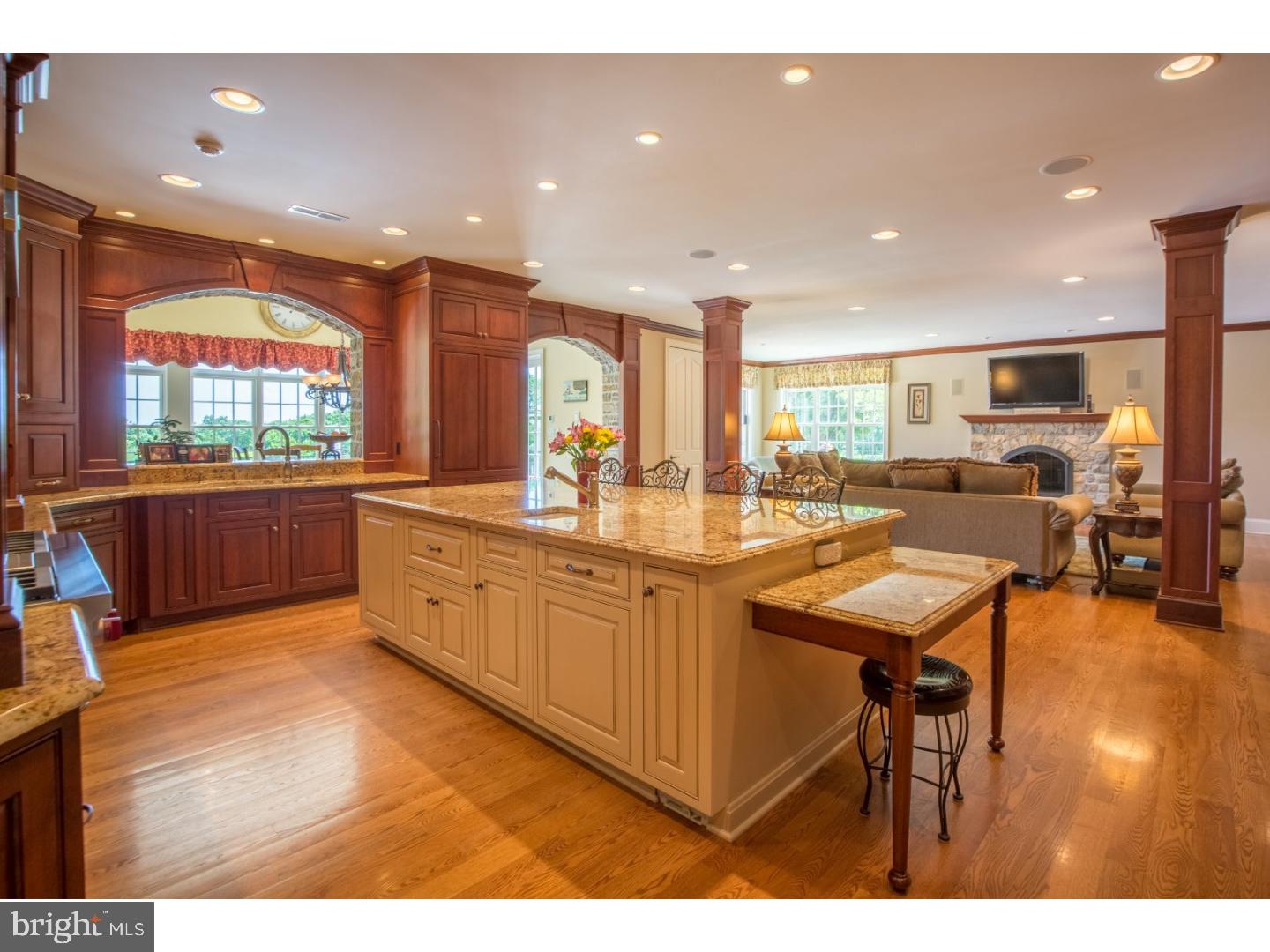 CREEKS BEND - Residential