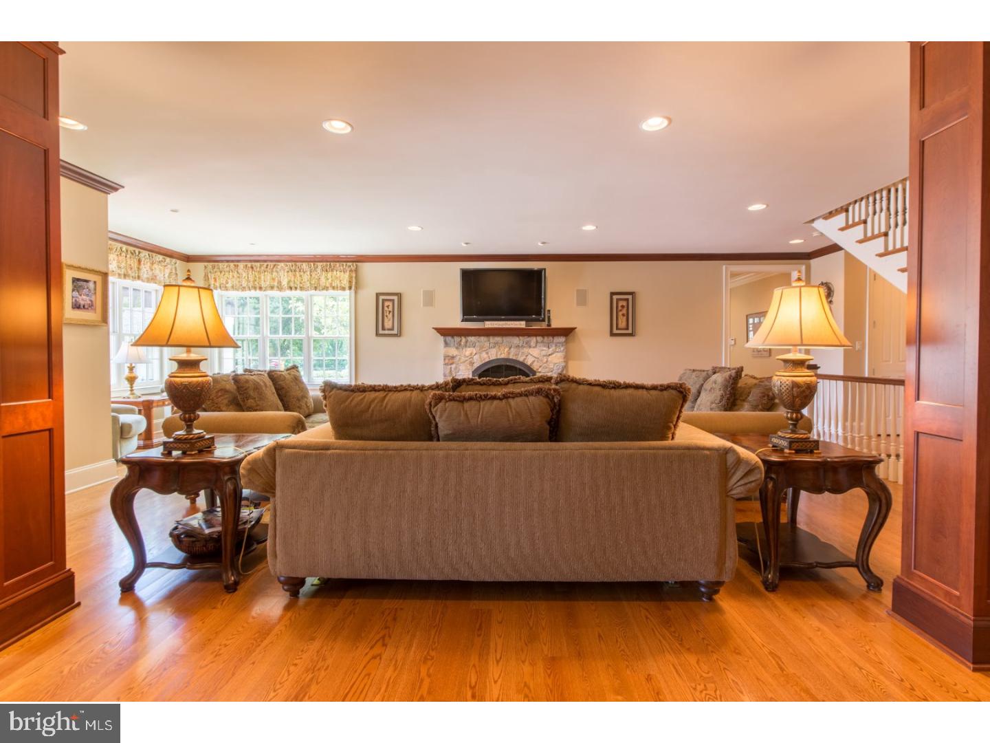 CREEKS BEND - Residential