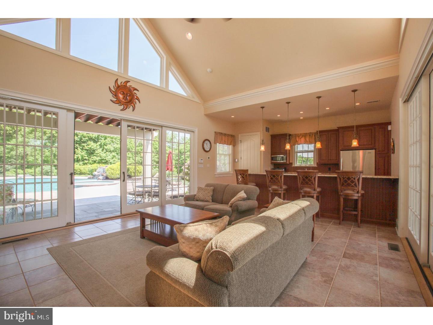 CREEKS BEND - Residential
