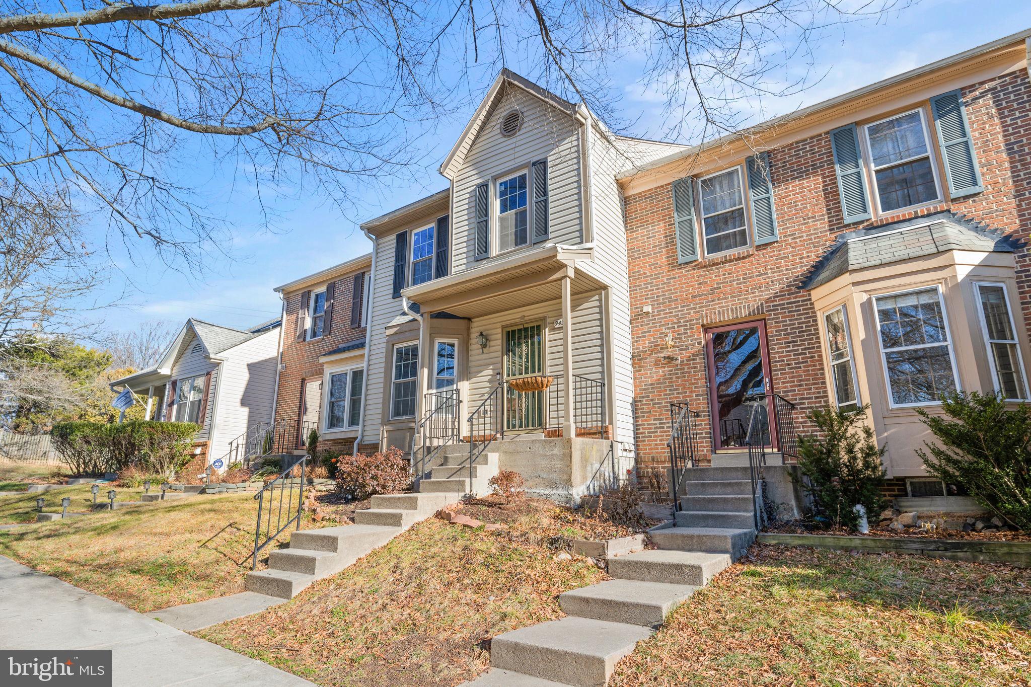 CAROLINE OAKS - Residential