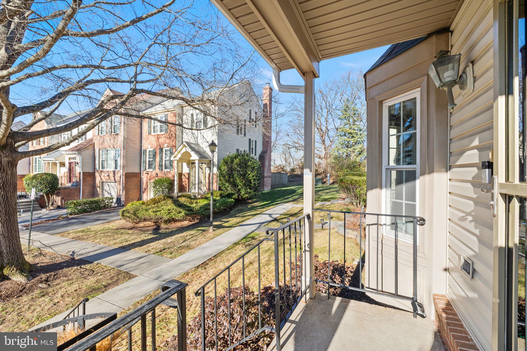 CAROLINE OAKS - Residential