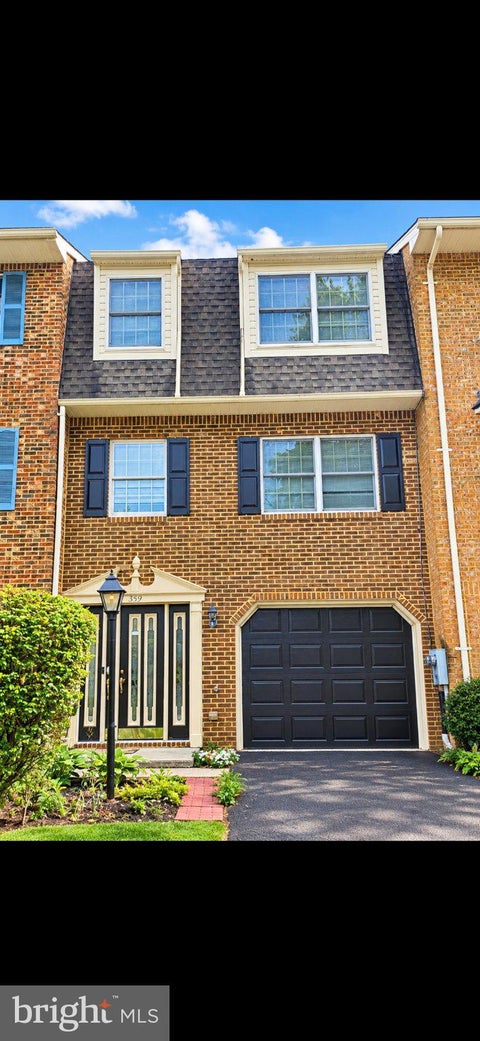 Townhouse For Rent - 1259 Fairchild Avenue<br/> HAGERSTOWN, MD 21742