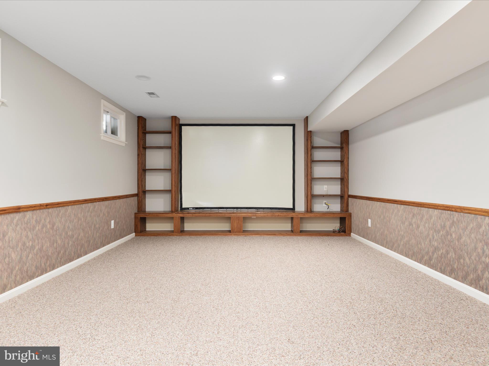 ASHLAND - Residential