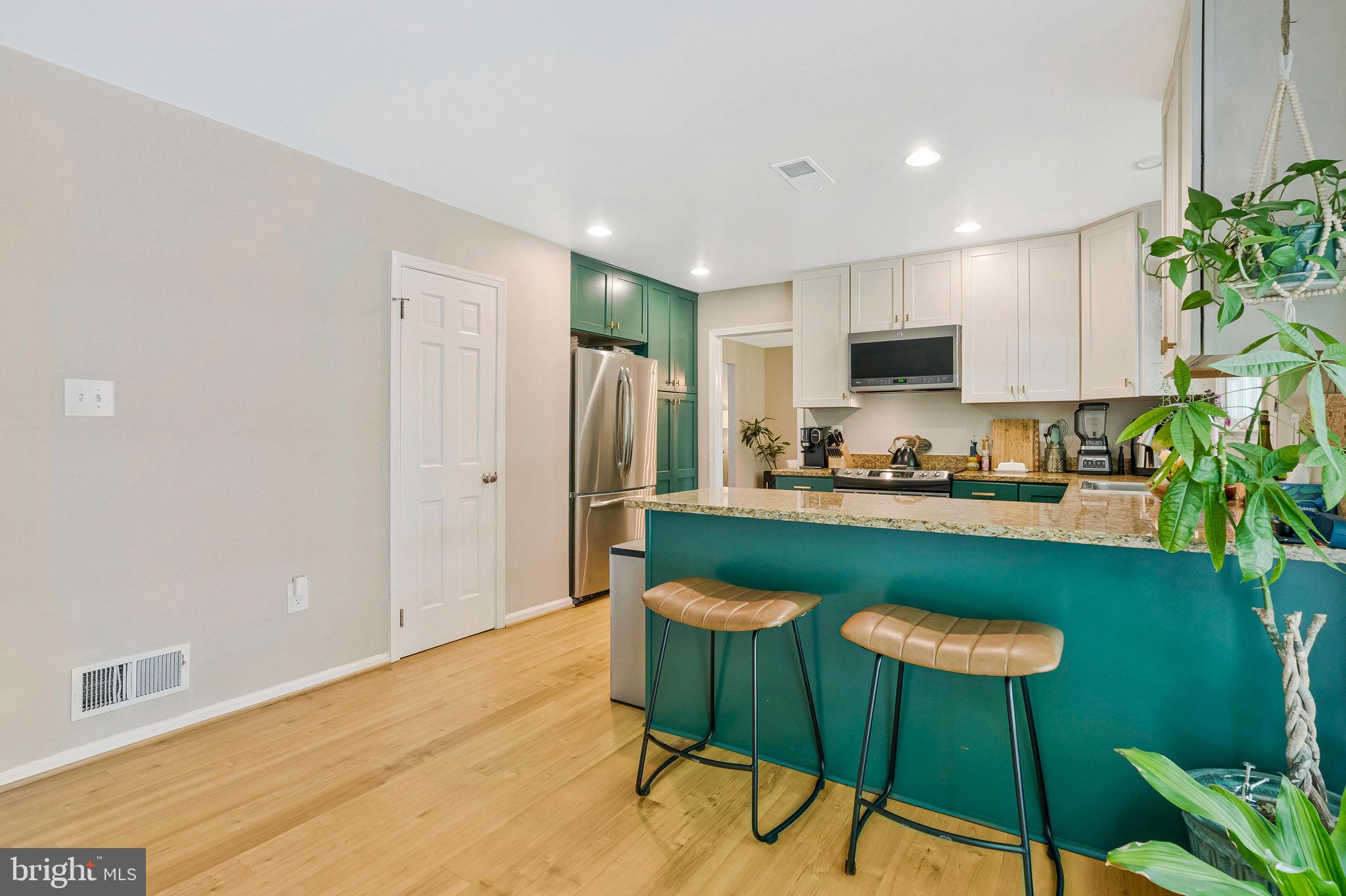 STOCKBRIDGE - Residential Lease