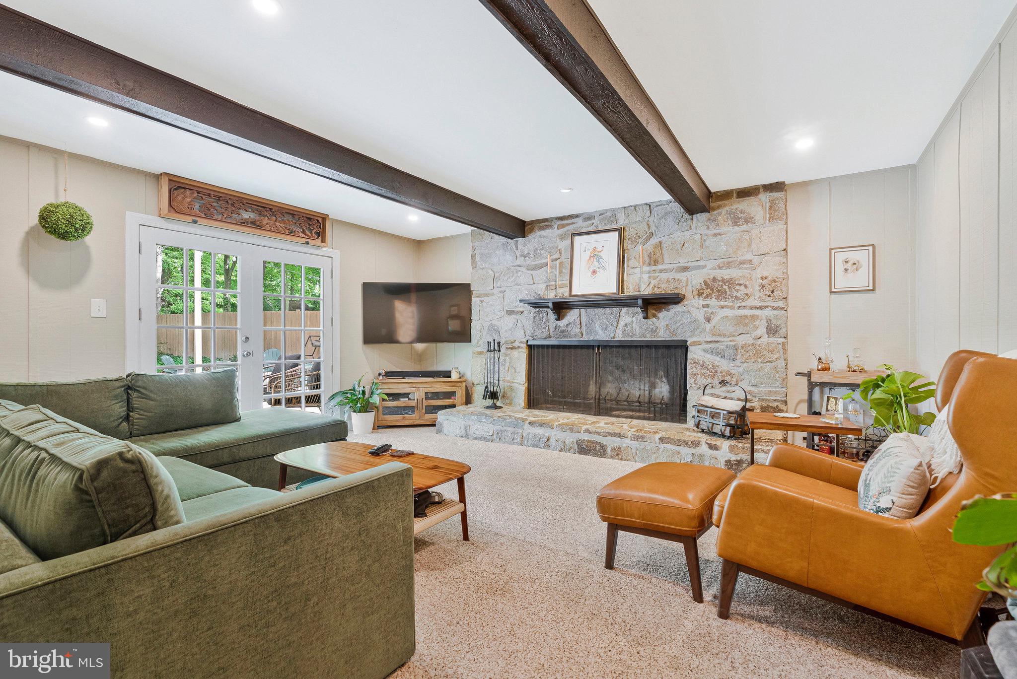 STOCKBRIDGE - Residential Lease