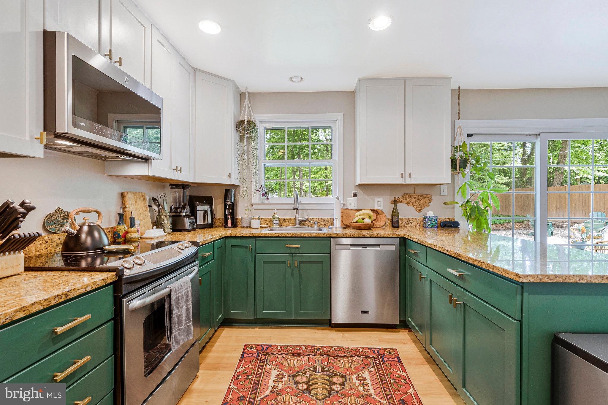 STOCKBRIDGE - Residential Lease