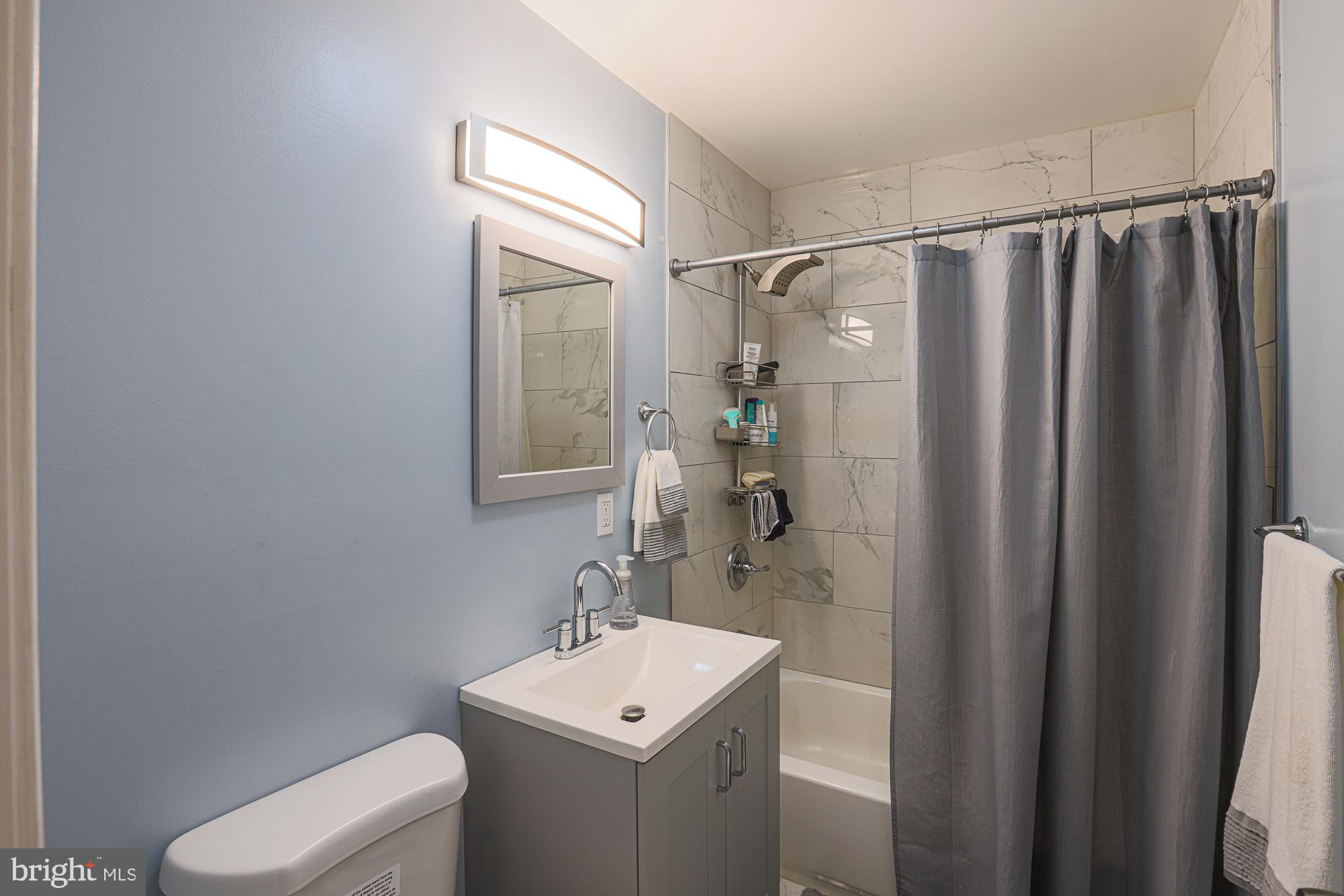 PARKSIDE - Residential