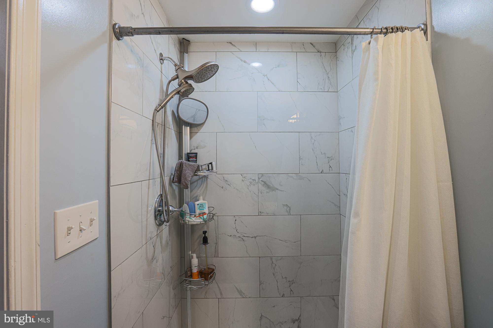 PARKSIDE - Residential