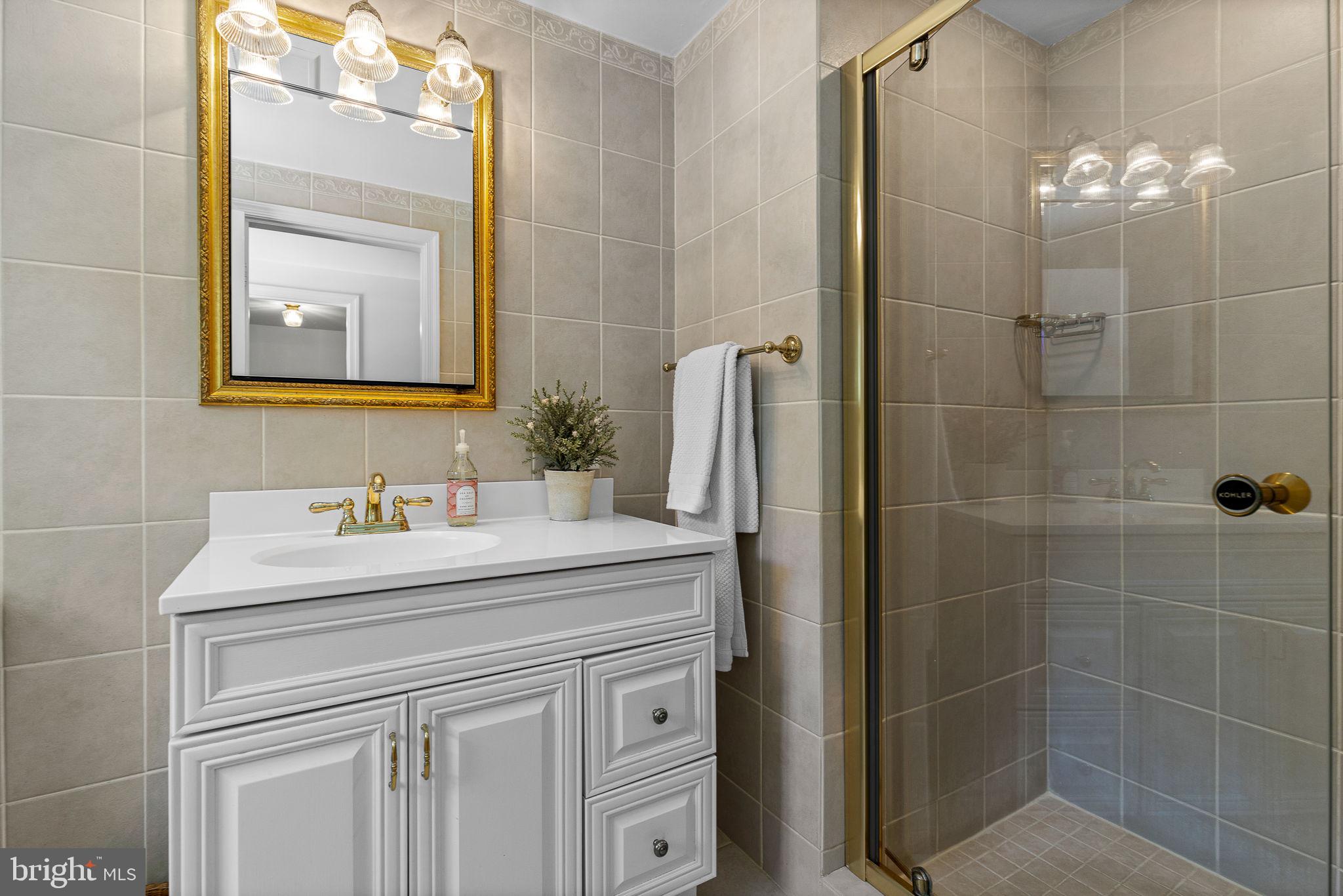 SEMINARY RIDGE - Residential