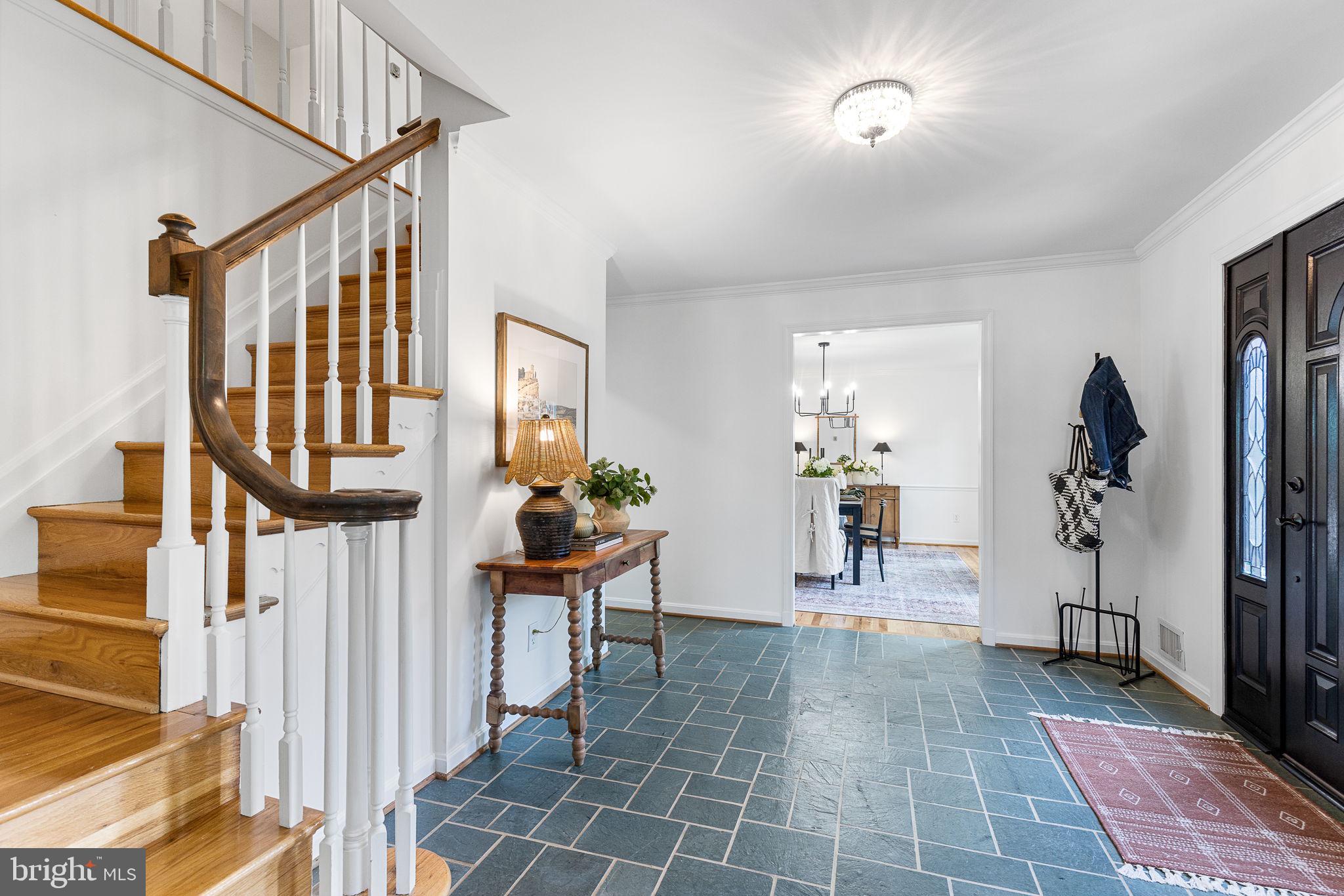 SEMINARY RIDGE - Residential