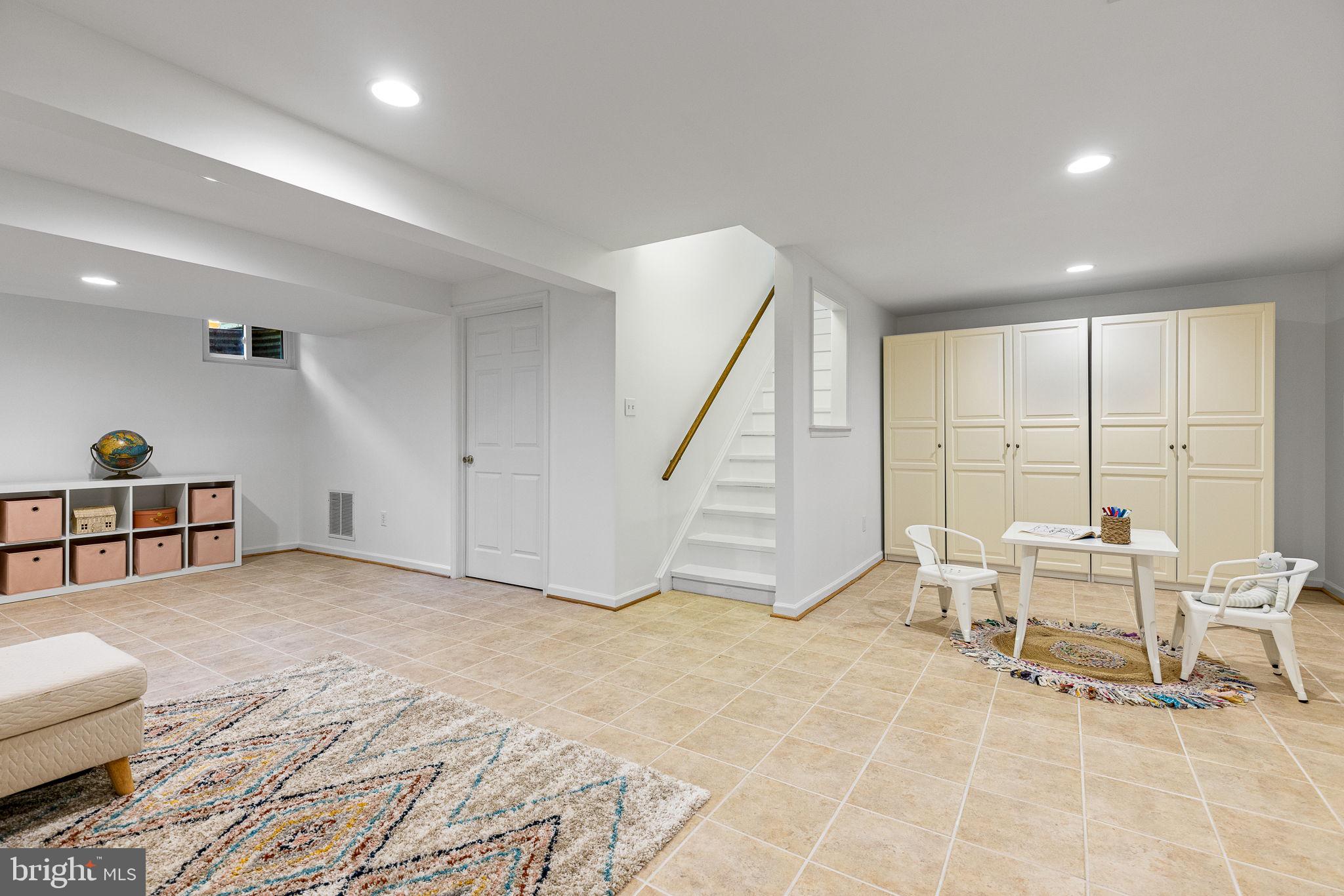 SEMINARY RIDGE - Residential