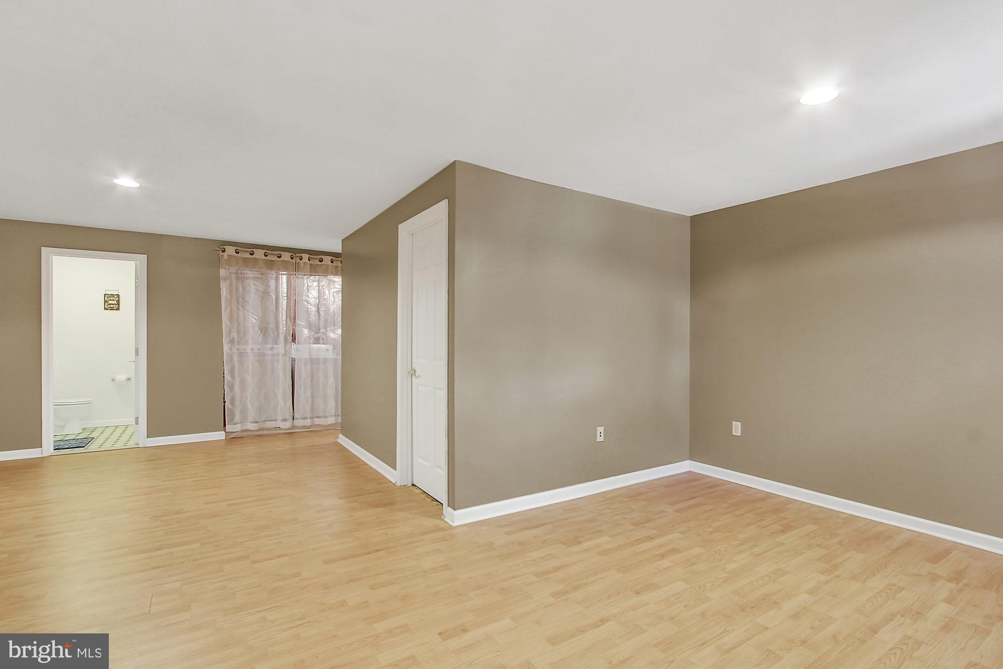 CRISFIELD CROSSING - Residential