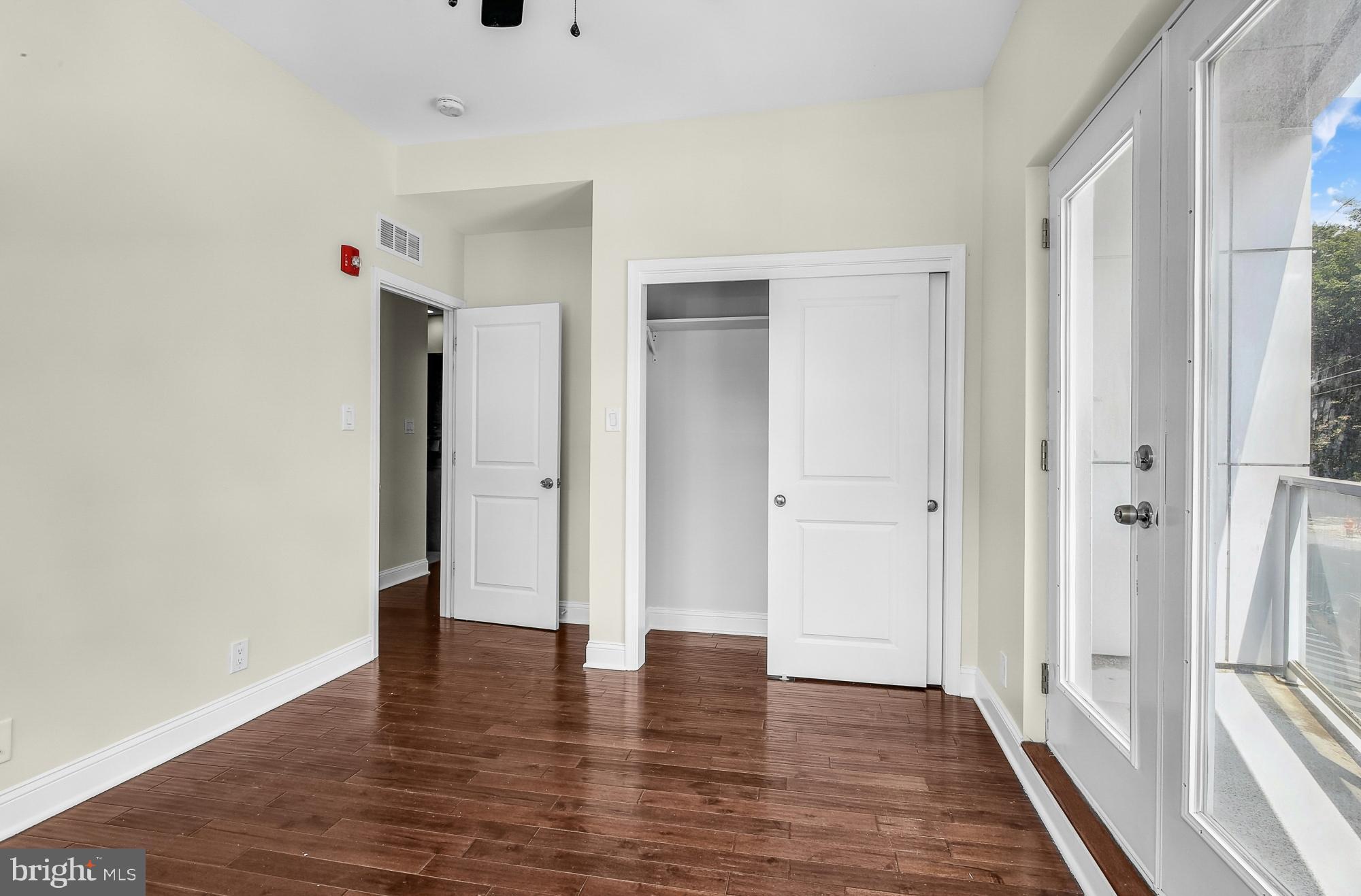 EAST KENSINGTON - Residential Lease