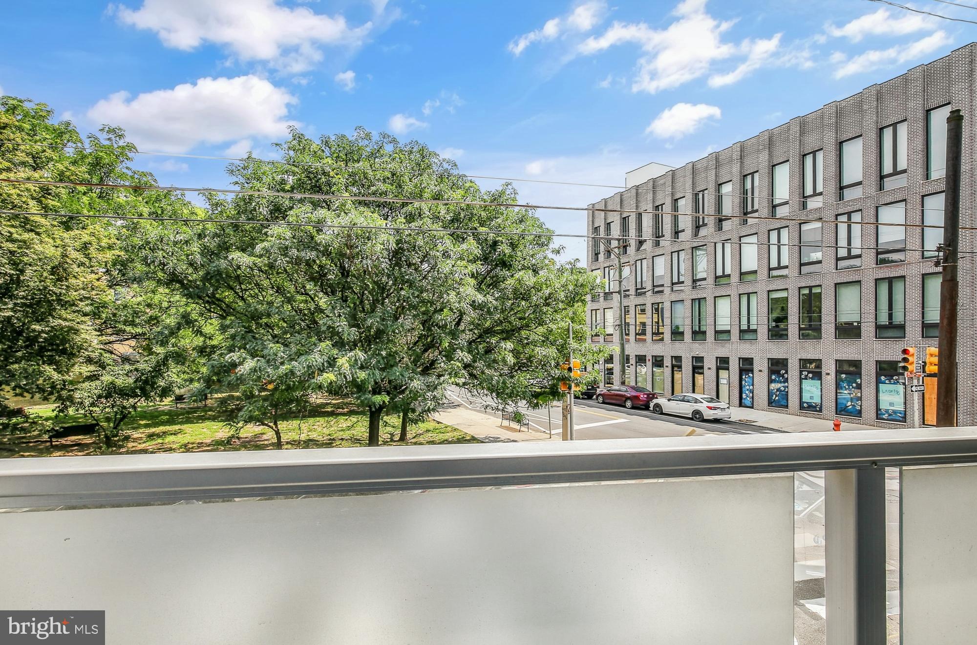 EAST KENSINGTON - Residential Lease