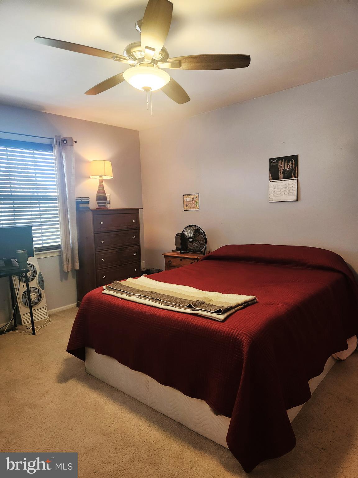 HINES ESTATES - Residential Lease