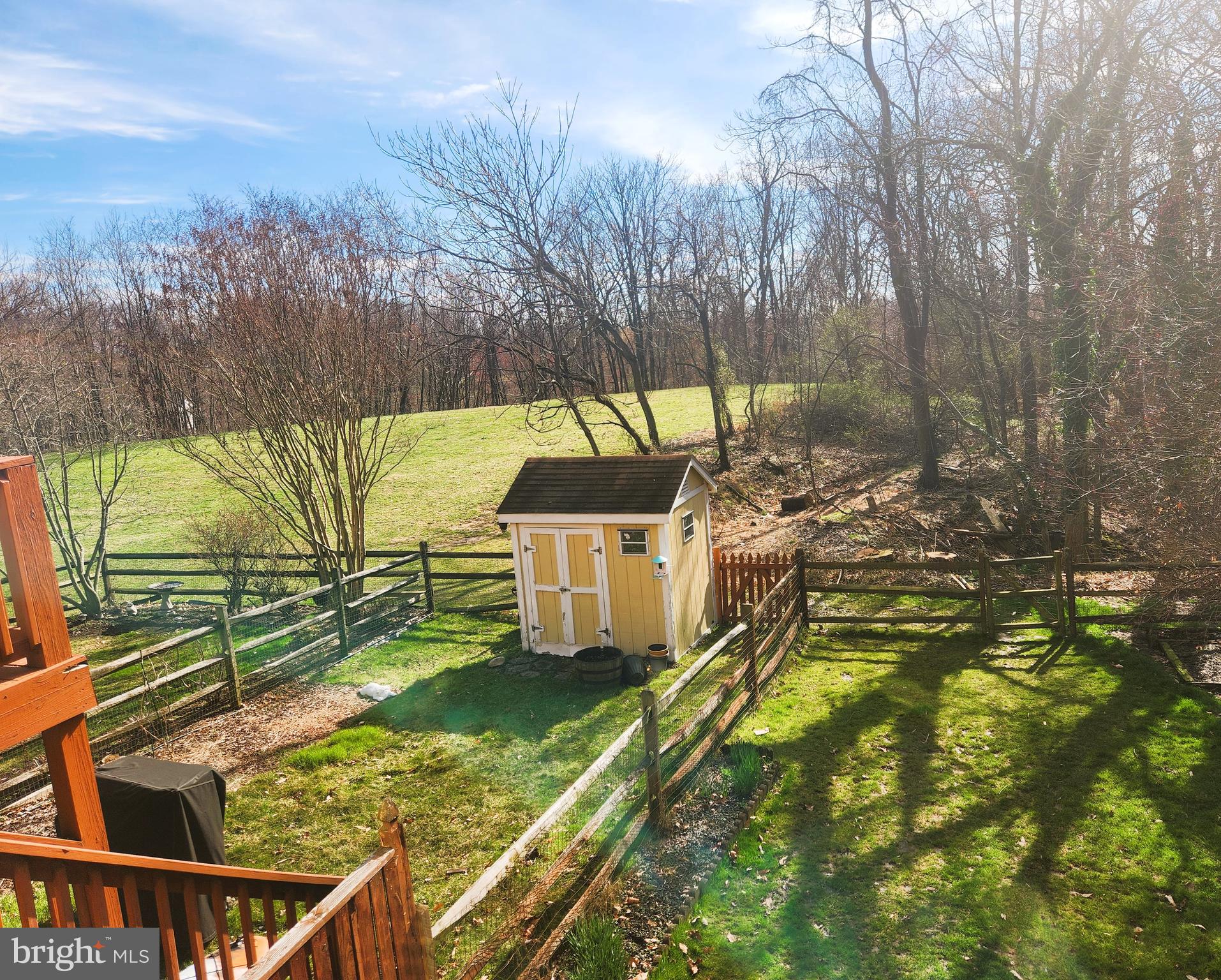 HINES ESTATES - Residential Lease