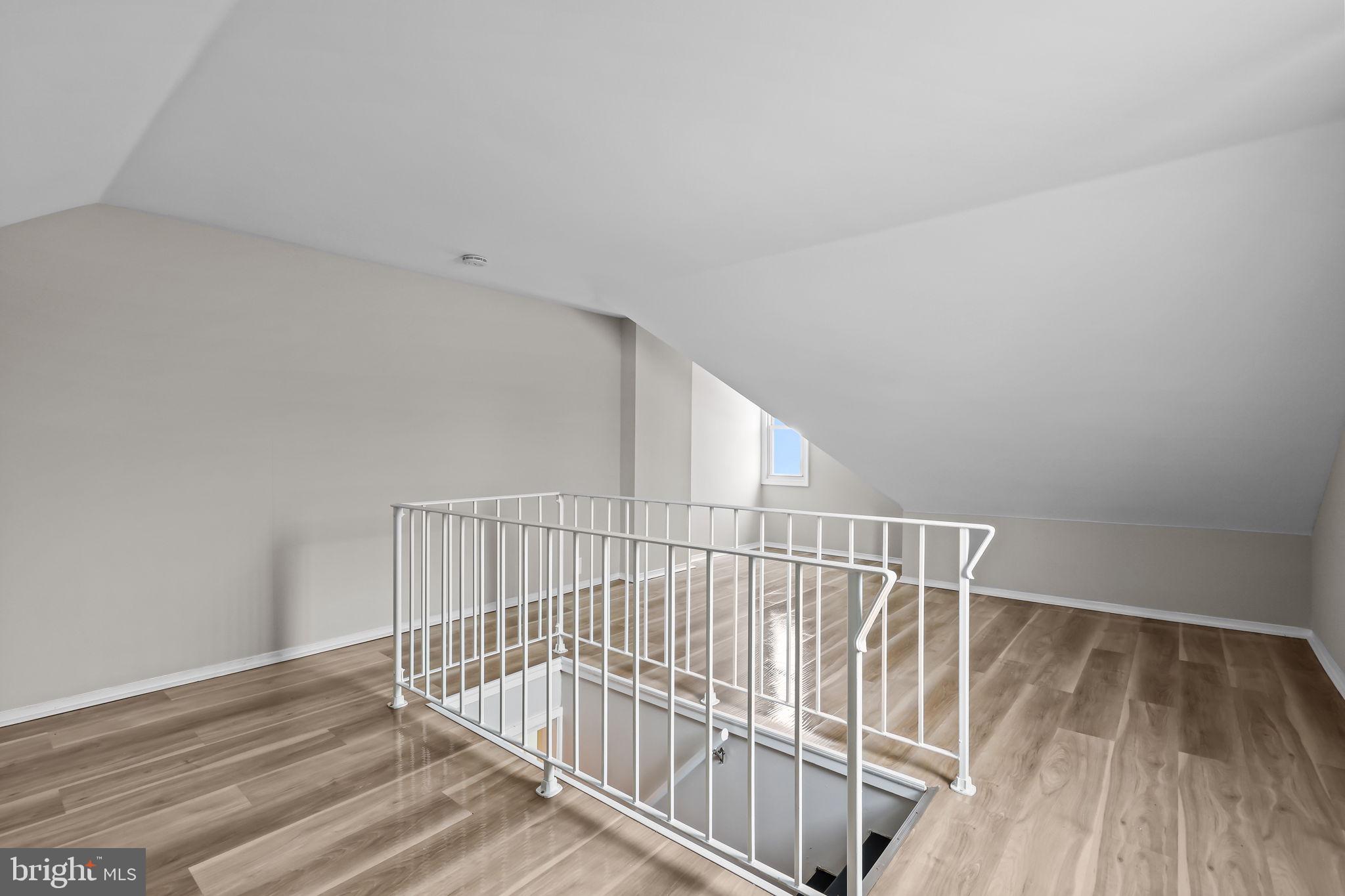 BRISTOL - Residential