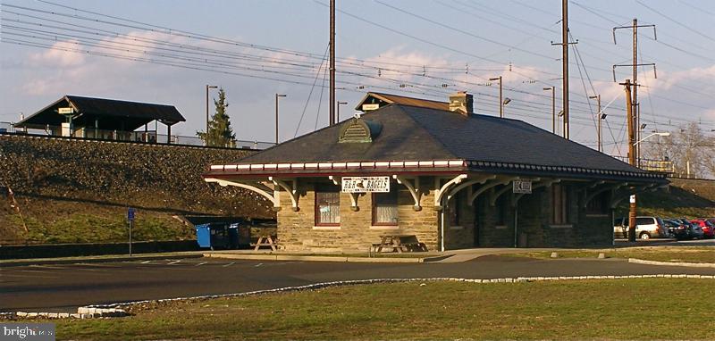 BRISTOL - Residential