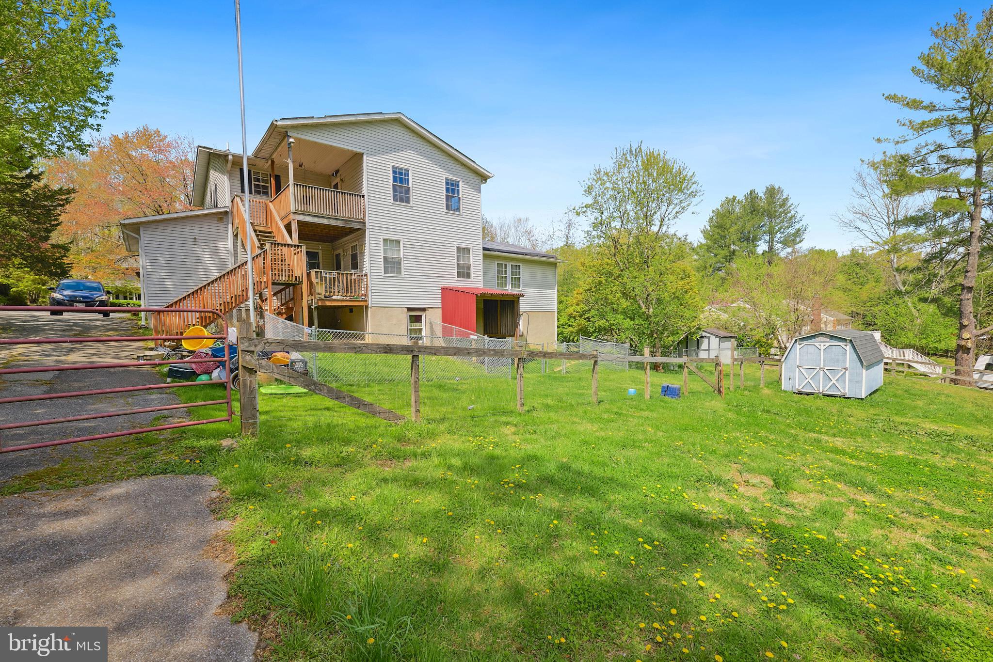 BLUE RIDGE FARMS - Residential