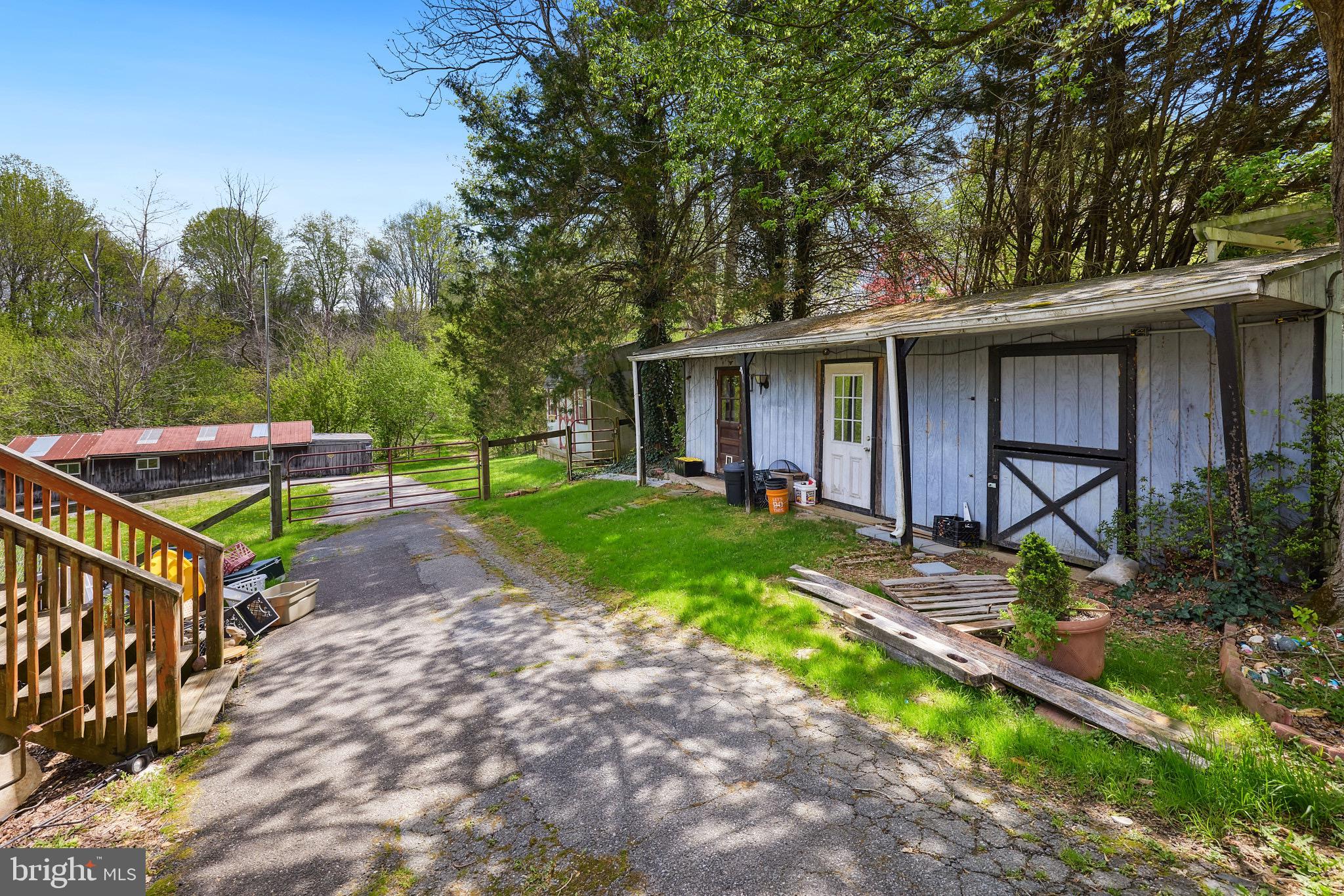 BLUE RIDGE FARMS - Residential