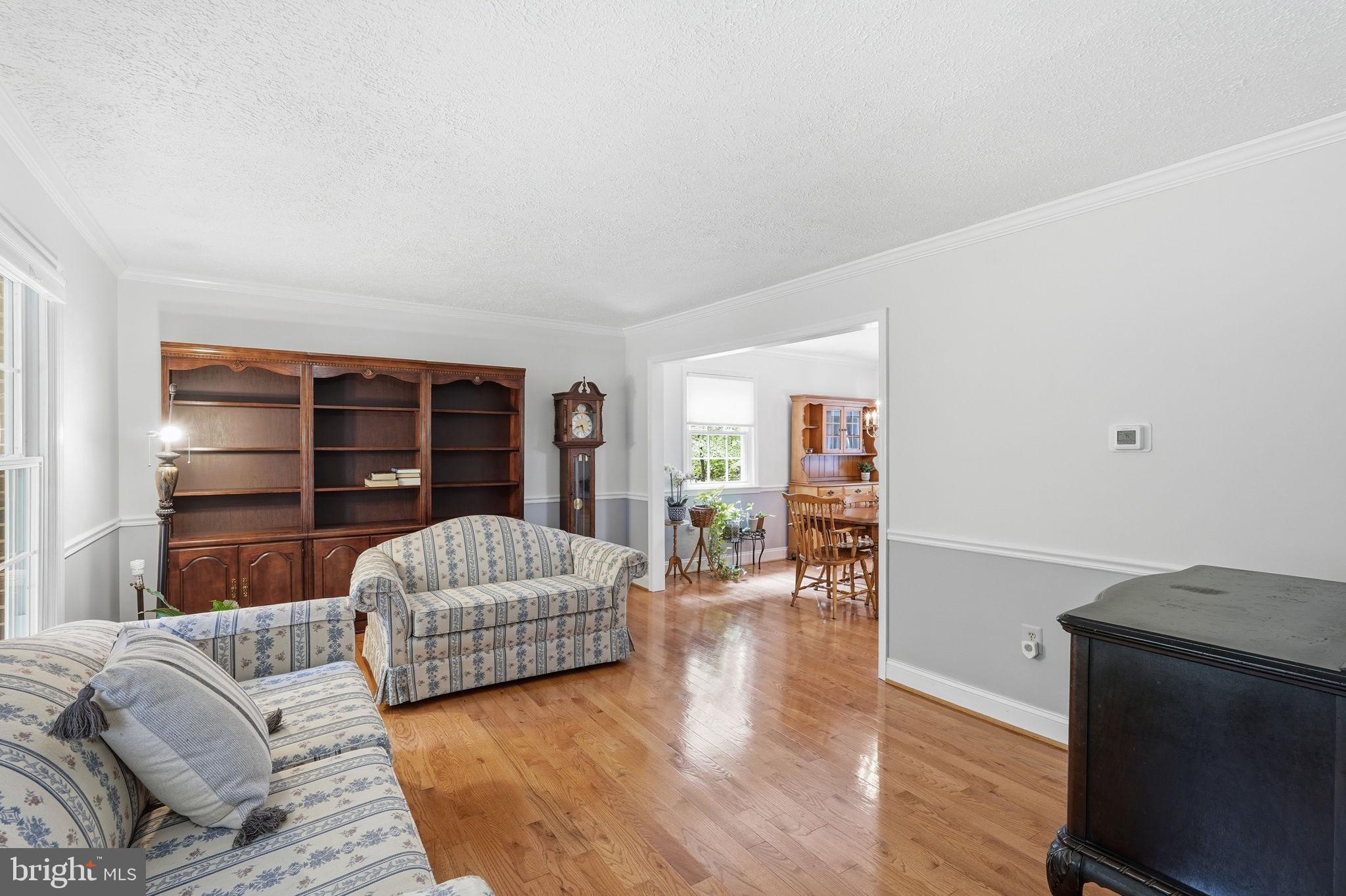 1842 POST OAK TRAIL