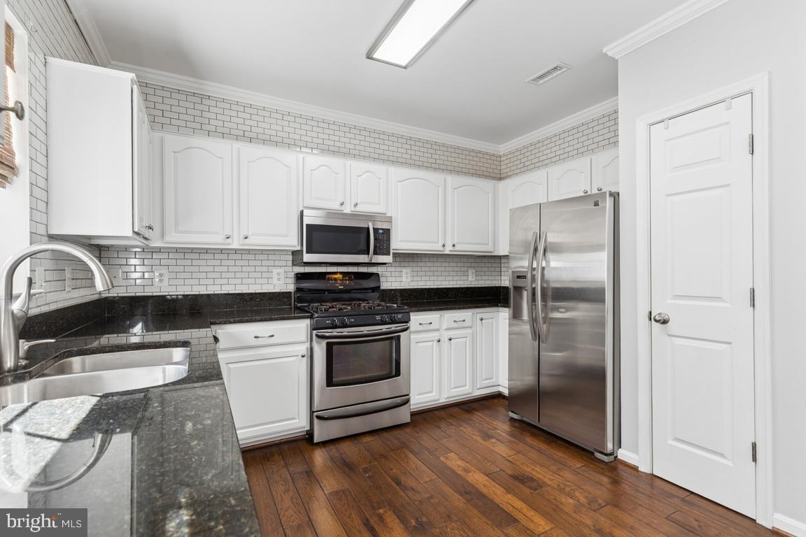 25462 UPPER CLUBHOUSE DRIVE