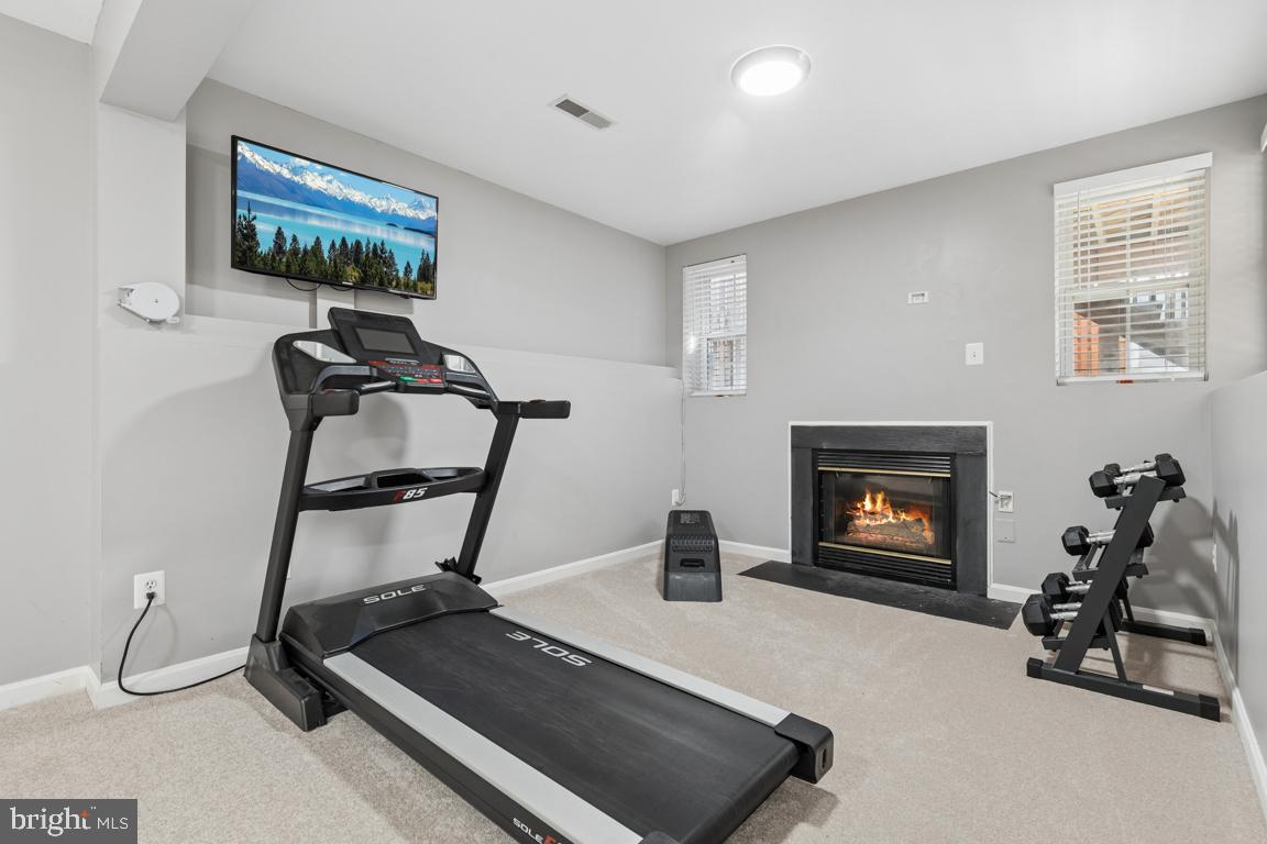 SOUTH RIDING - Residential