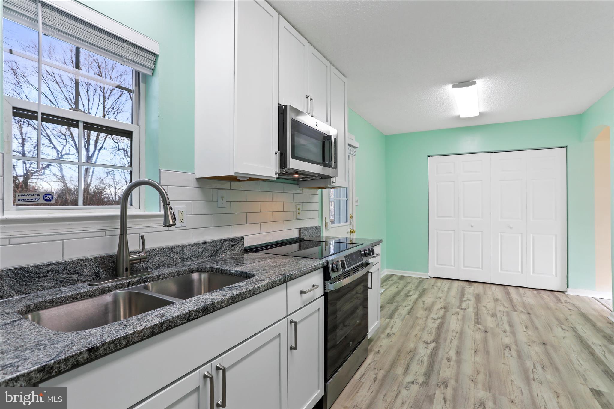 SPRINGFIELD VILLAGE - Residential