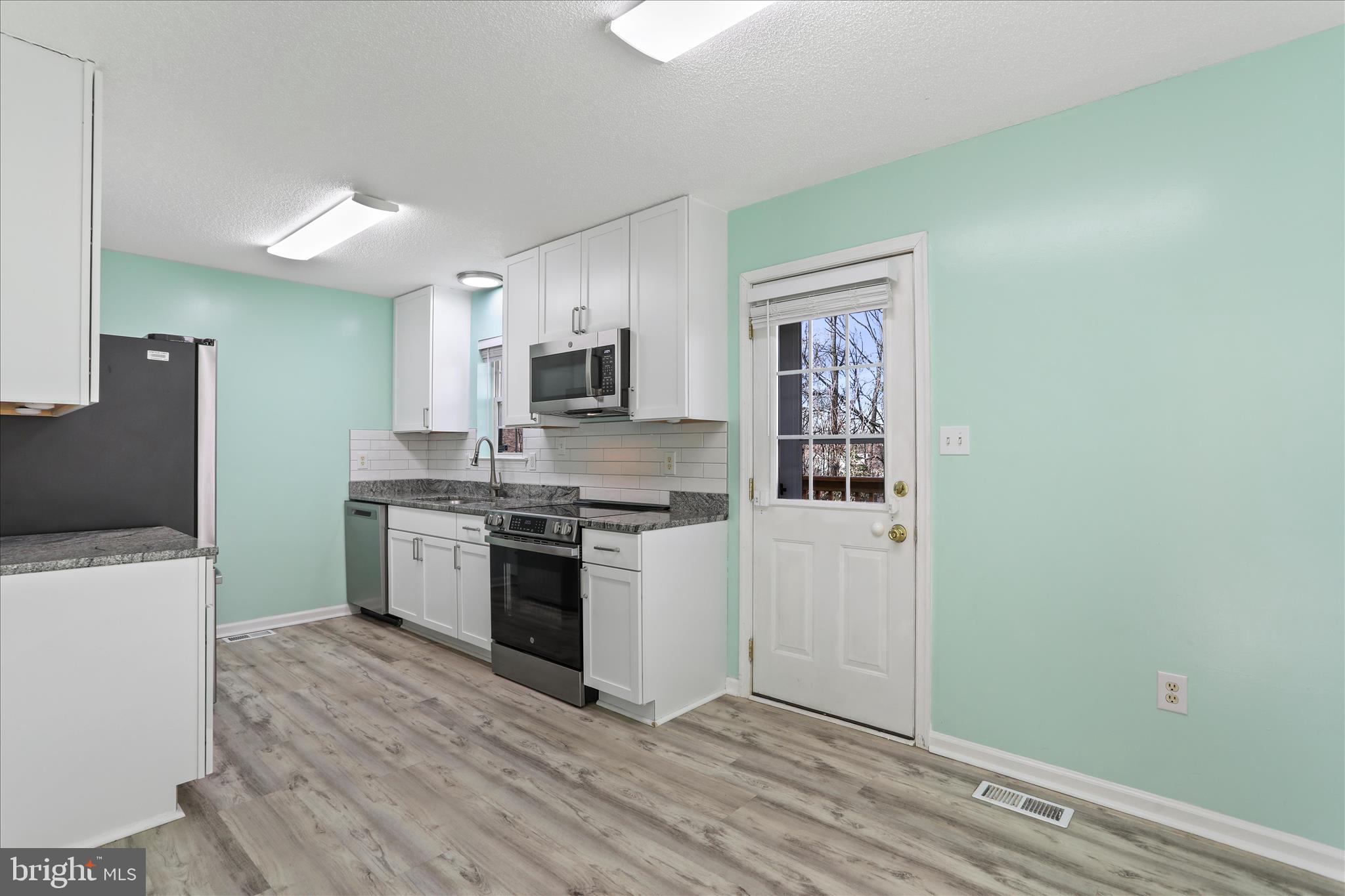 SPRINGFIELD VILLAGE - Residential