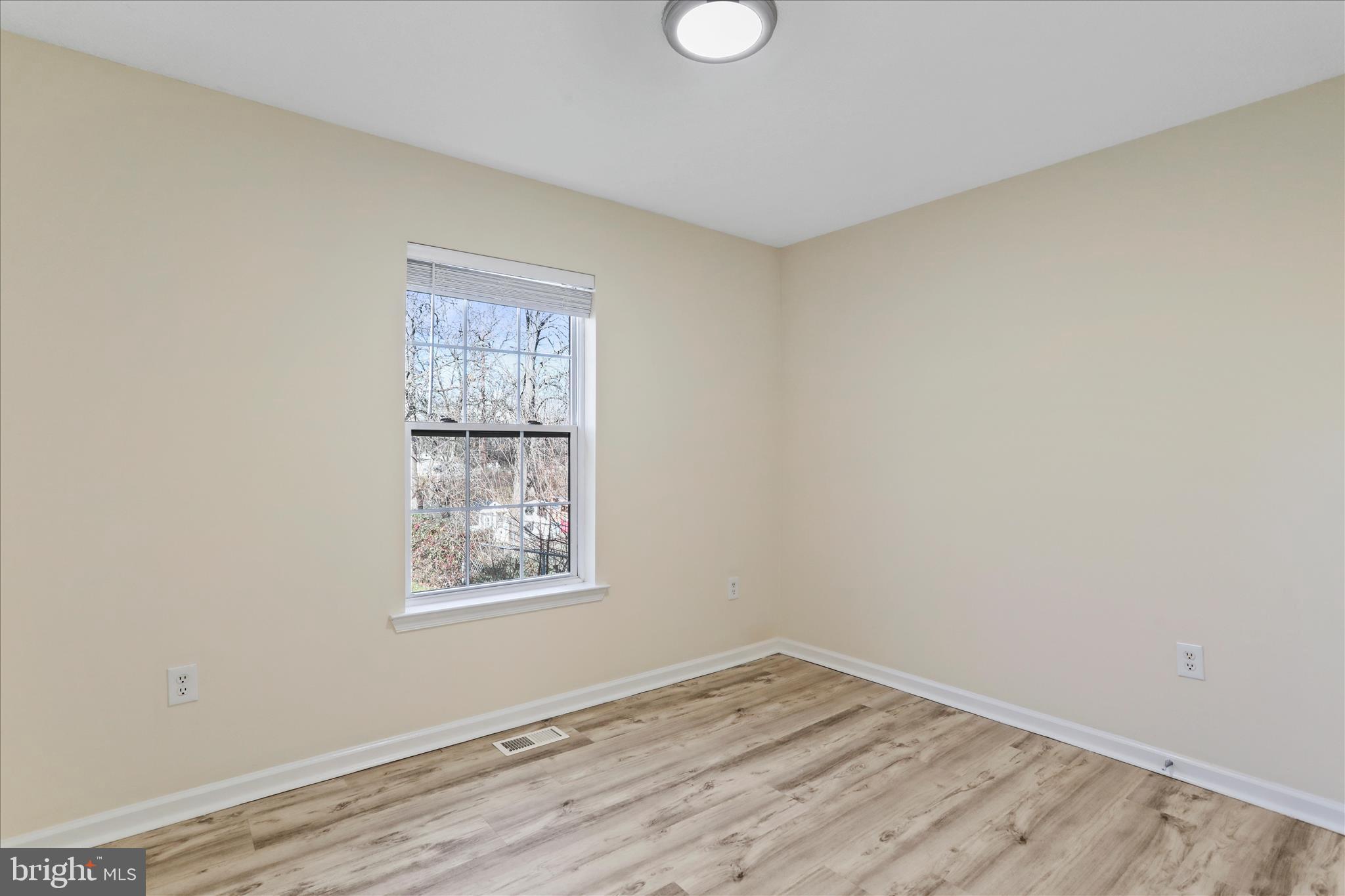 SPRINGFIELD VILLAGE - Residential