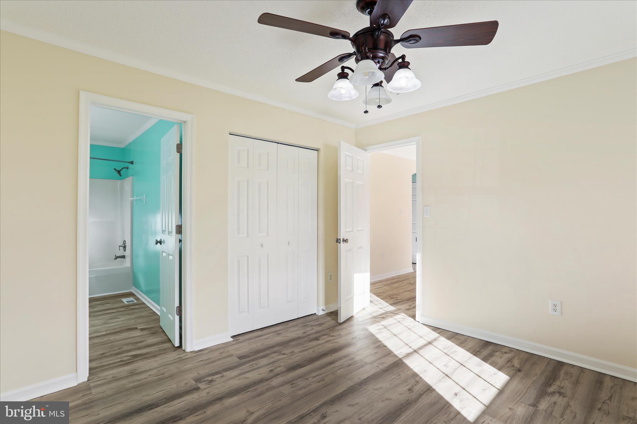 SPRINGFIELD VILLAGE - Residential