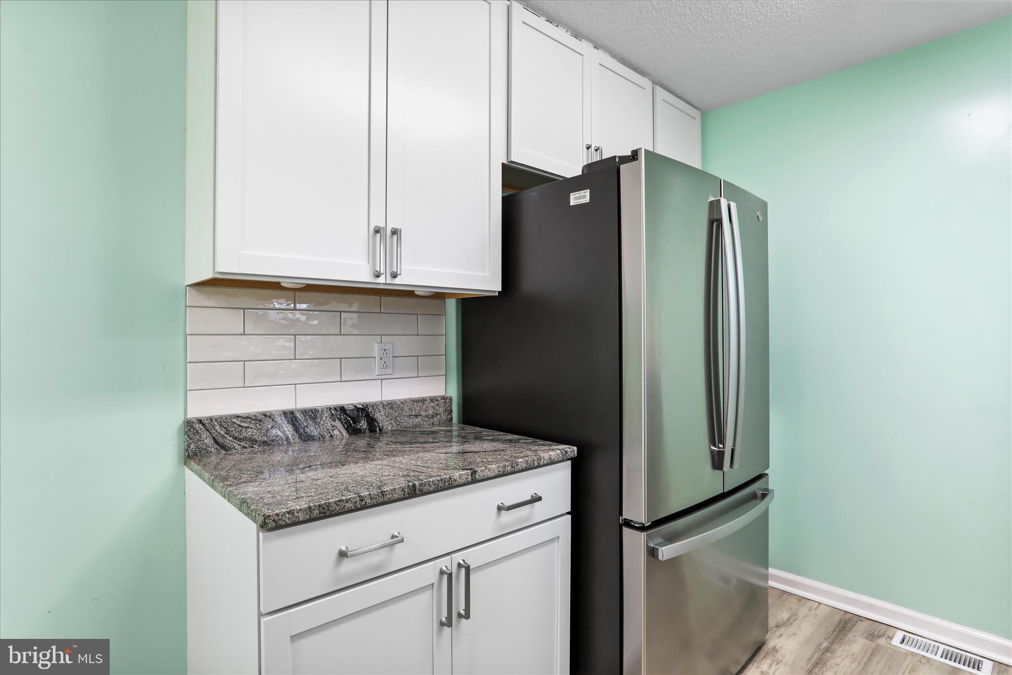 SPRINGFIELD VILLAGE - Residential