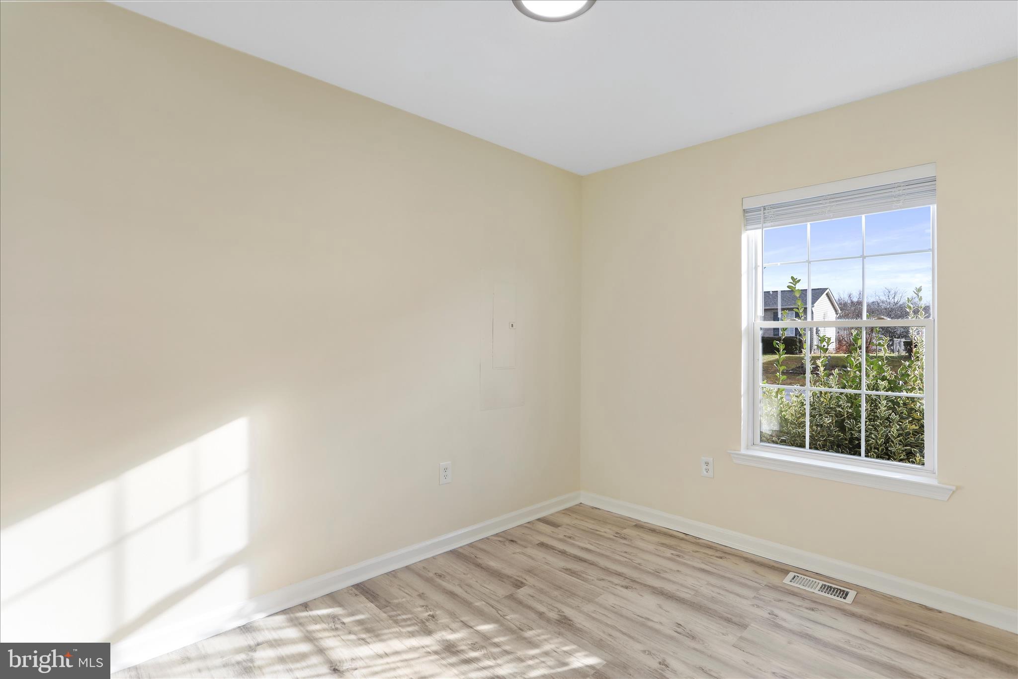 SPRINGFIELD VILLAGE - Residential