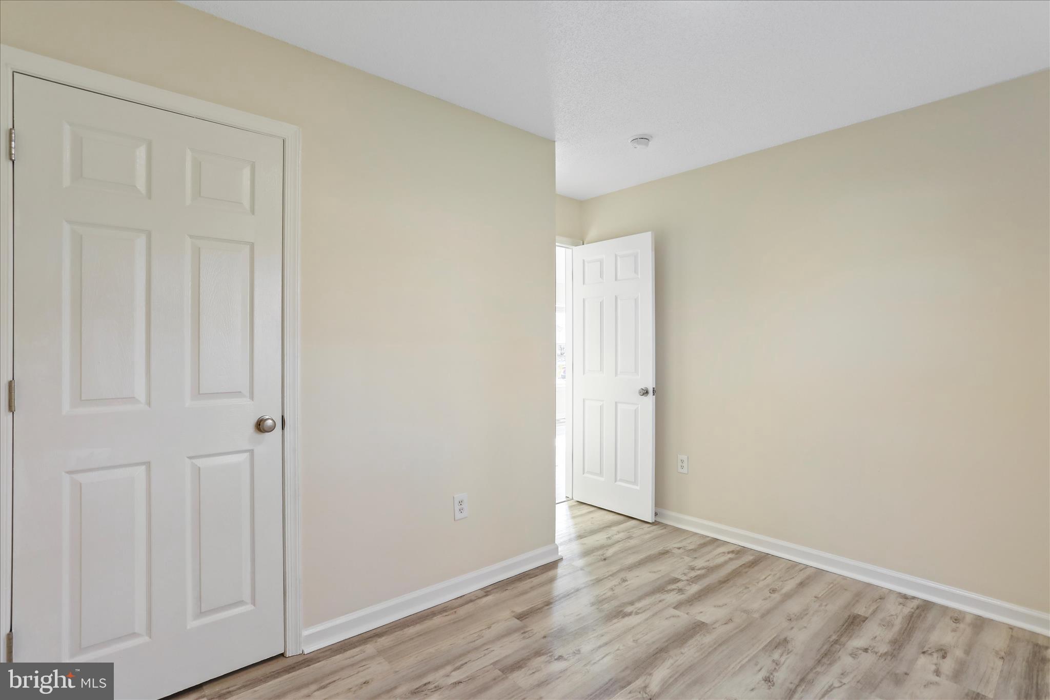 SPRINGFIELD VILLAGE - Residential