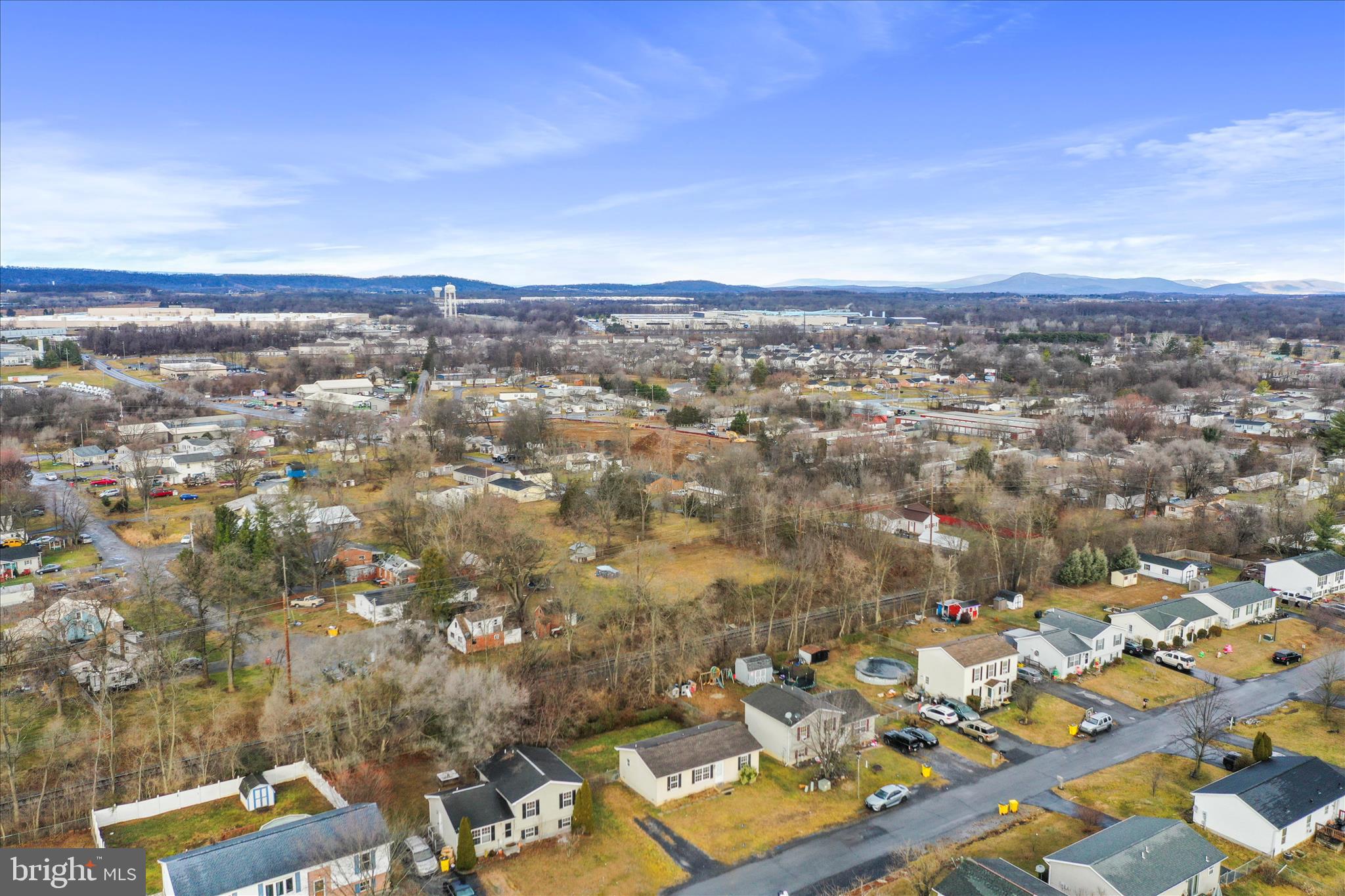 SPRINGFIELD VILLAGE - Residential