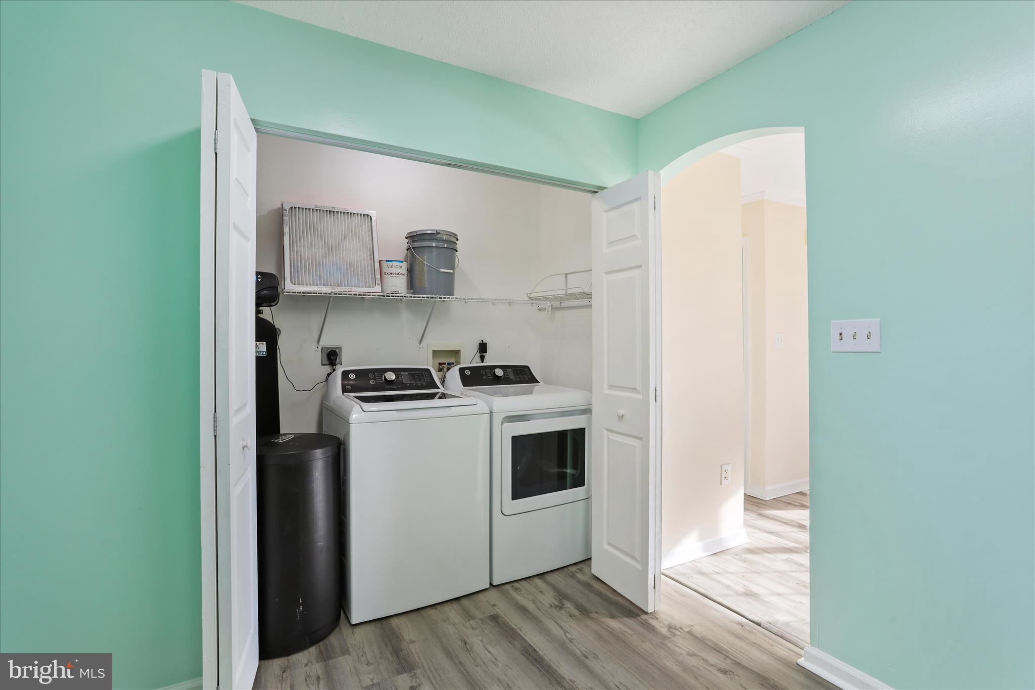 SPRINGFIELD VILLAGE - Residential