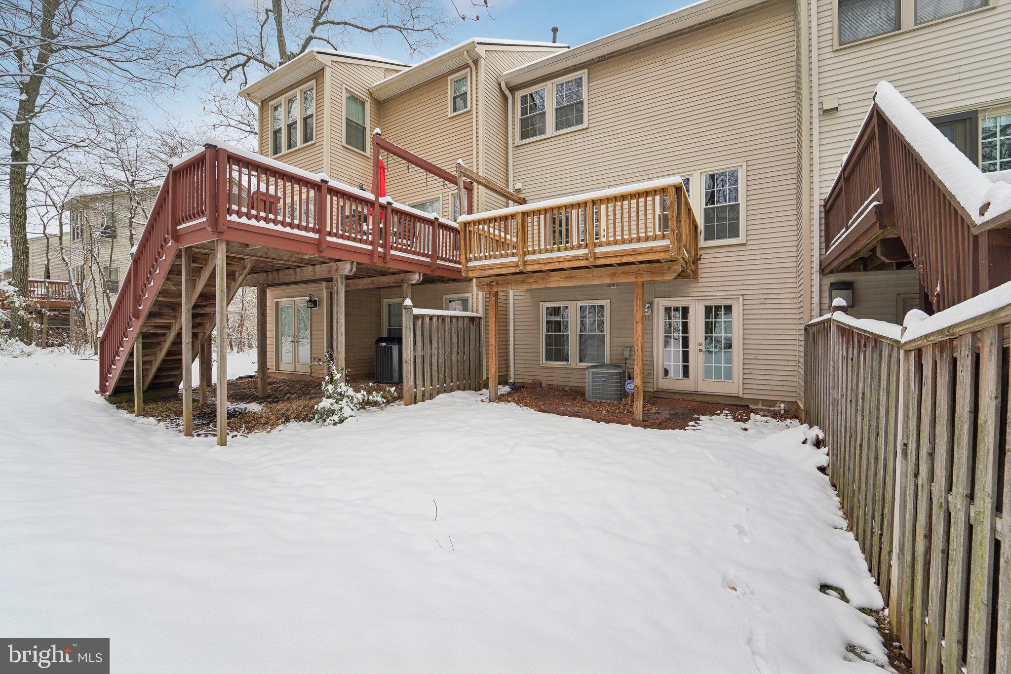 RUSSETT - Residential