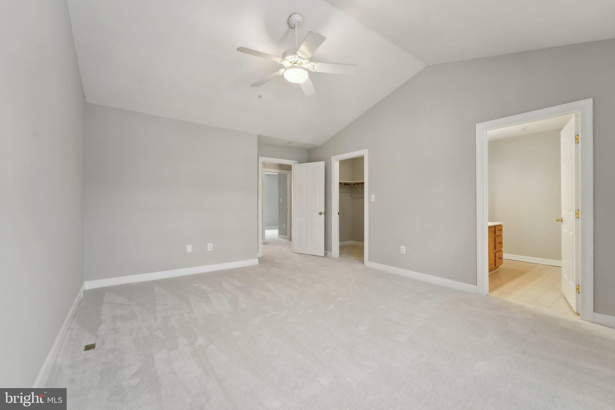 RUSSETT - Residential