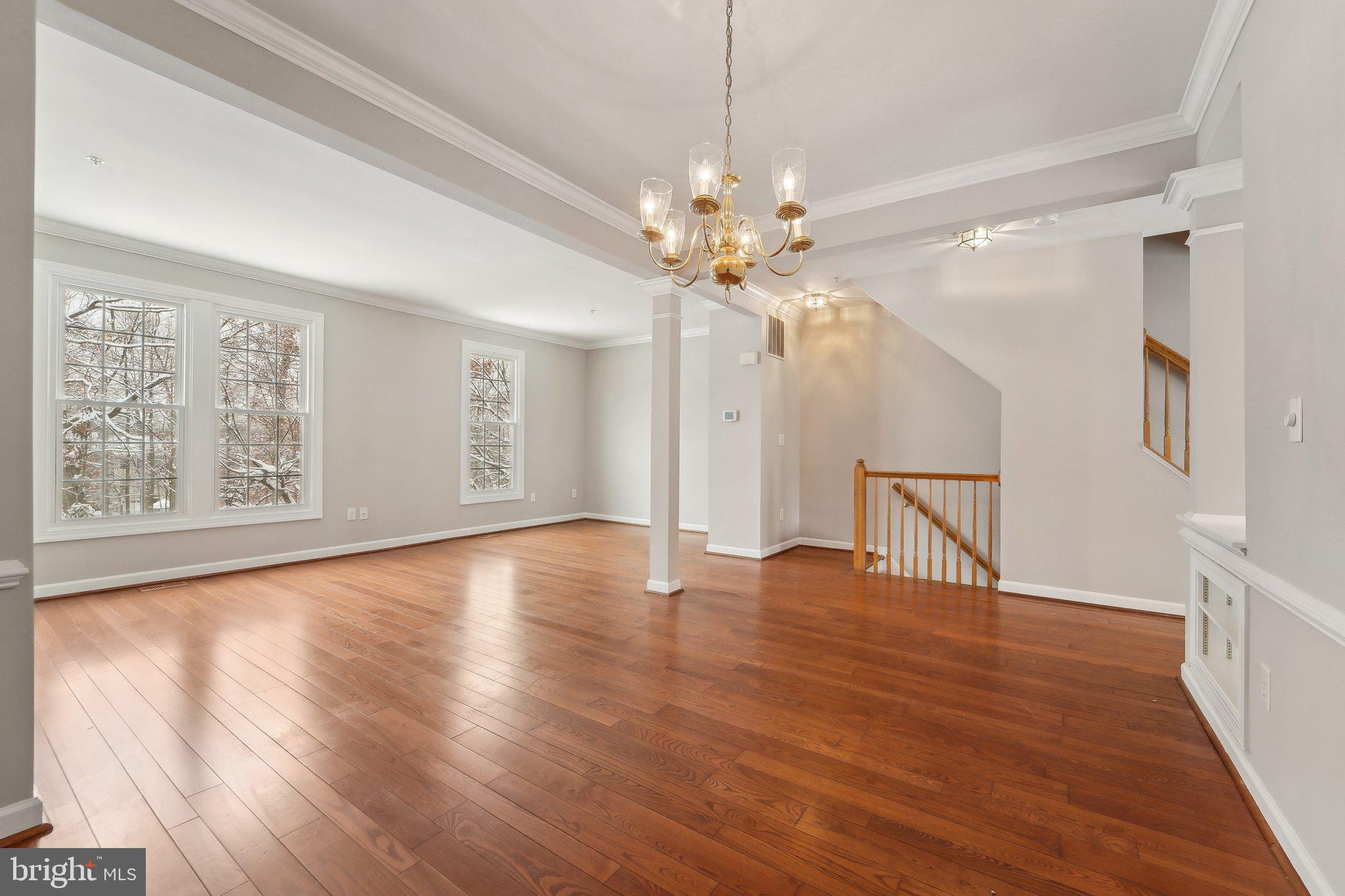 RUSSETT - Residential