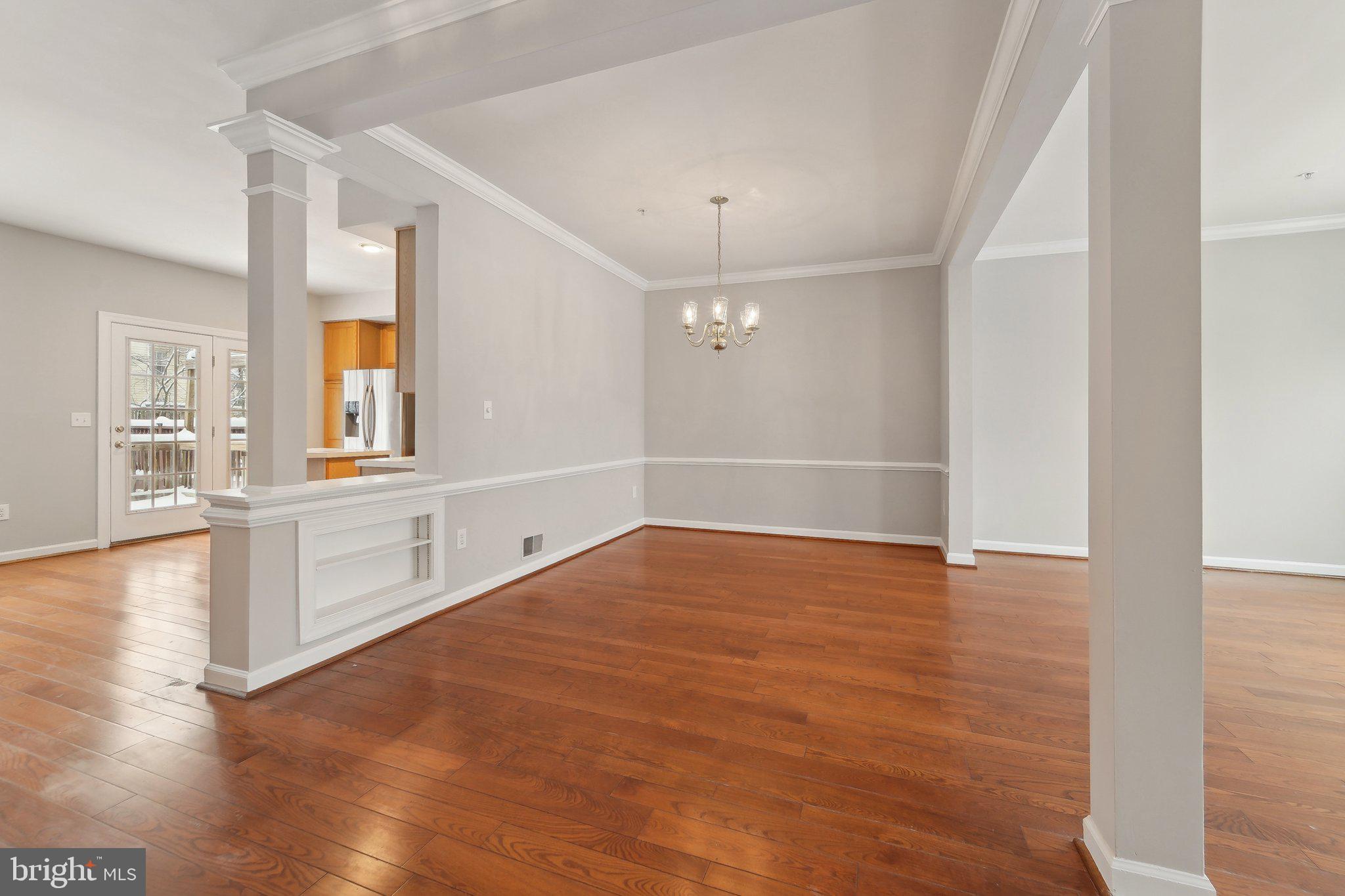 RUSSETT - Residential