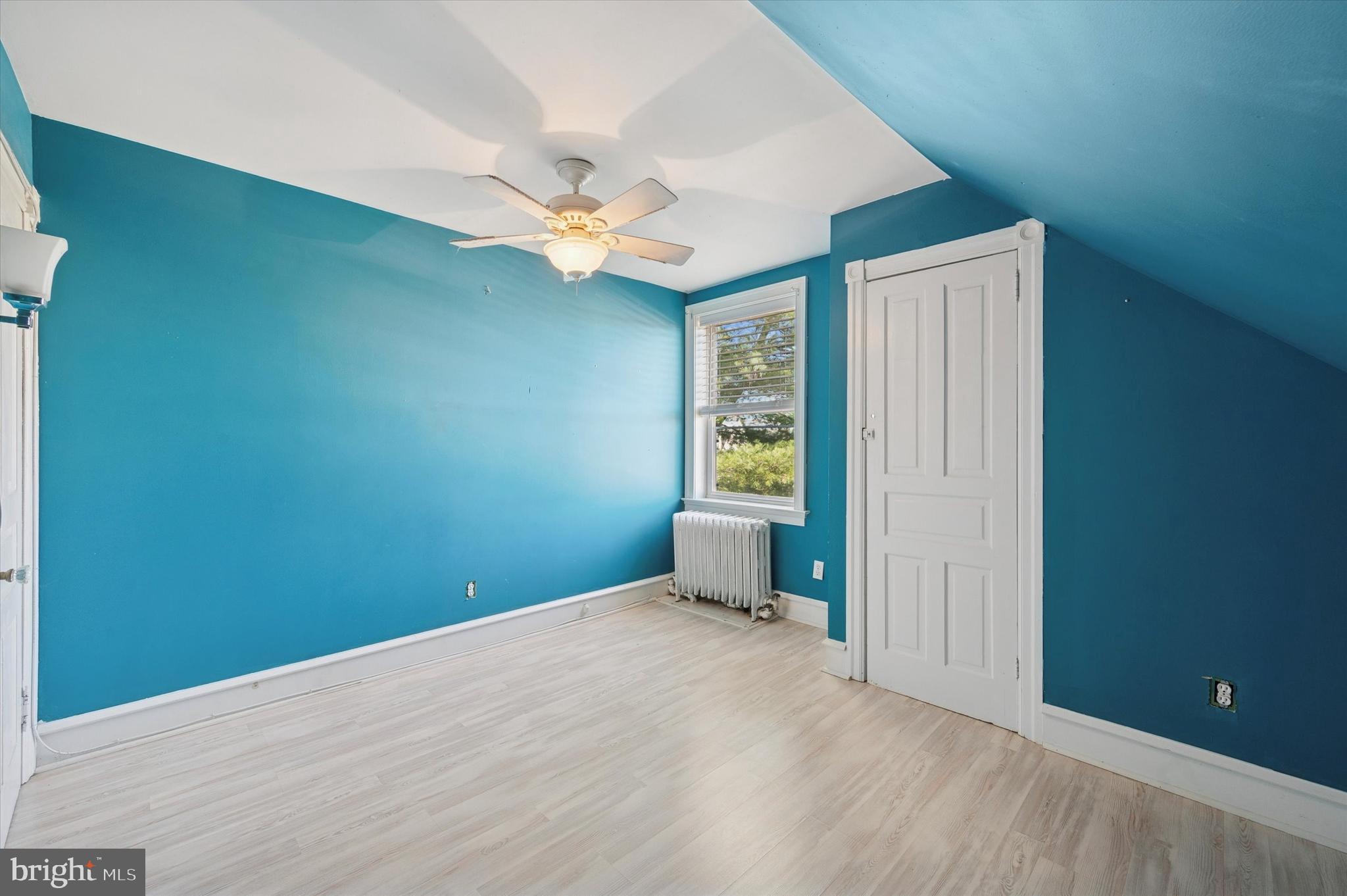 HOLLOW RUN - Residential