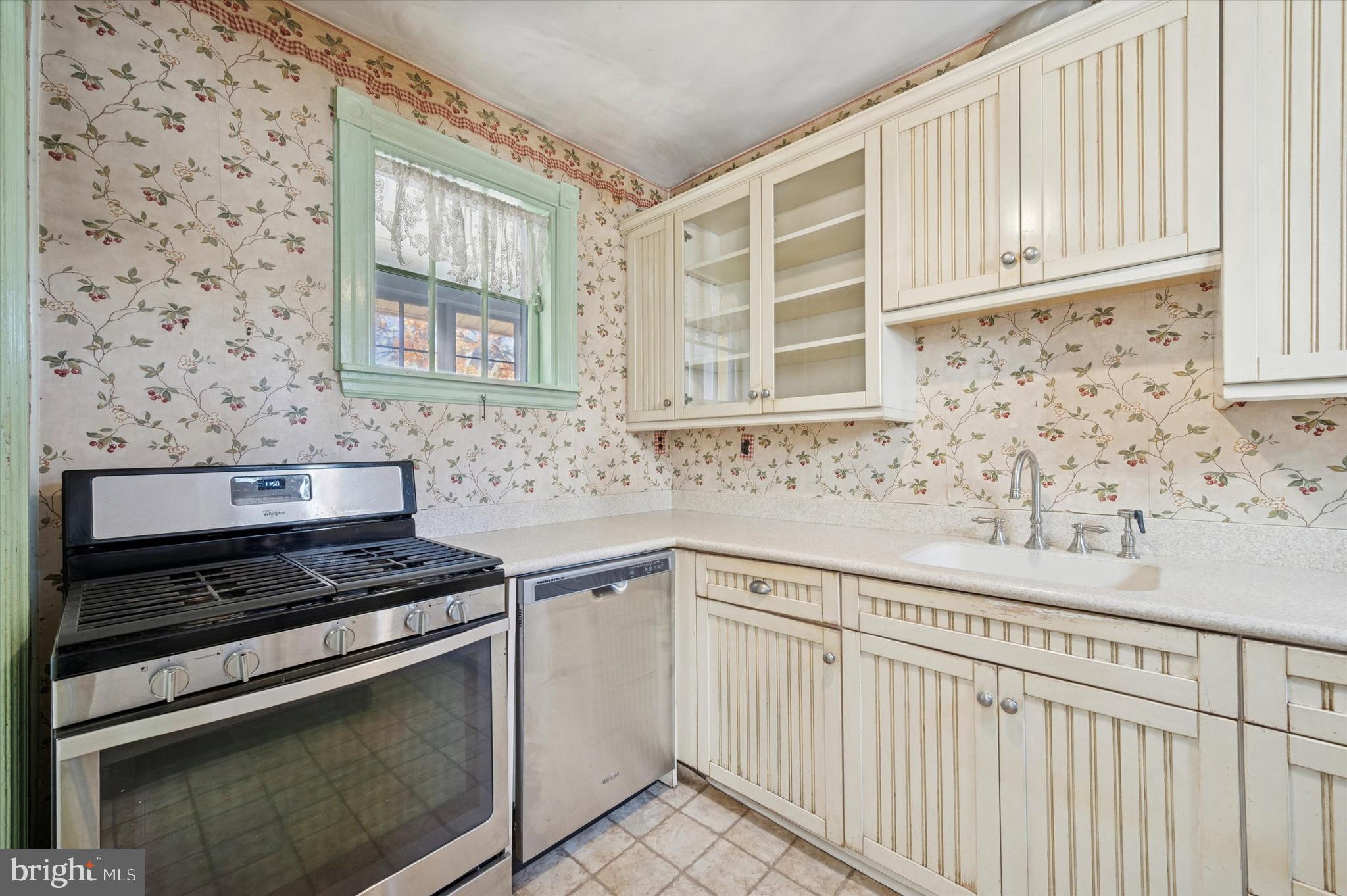 HOLLOW RUN - Residential