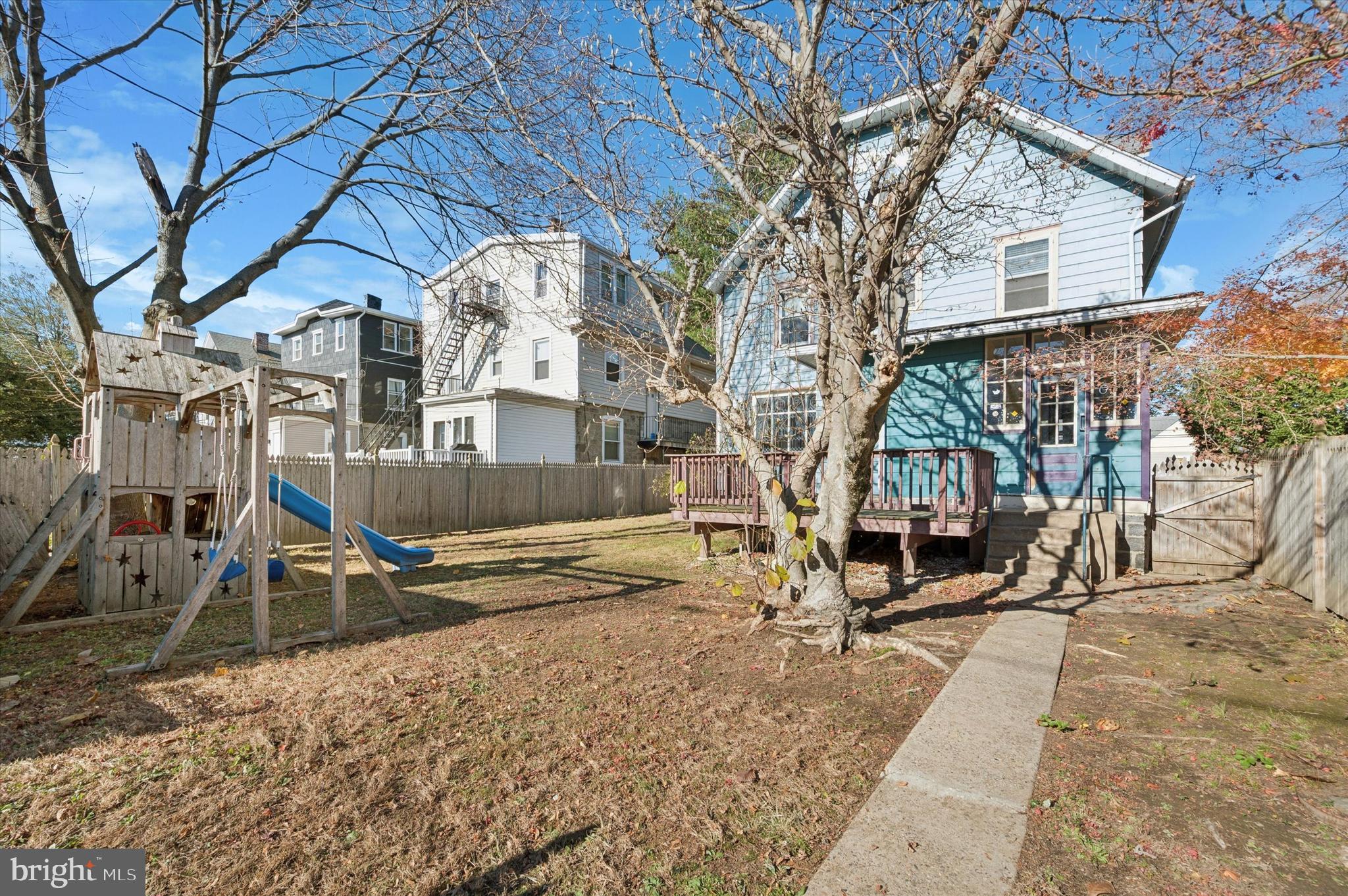 HOLLOW RUN - Residential