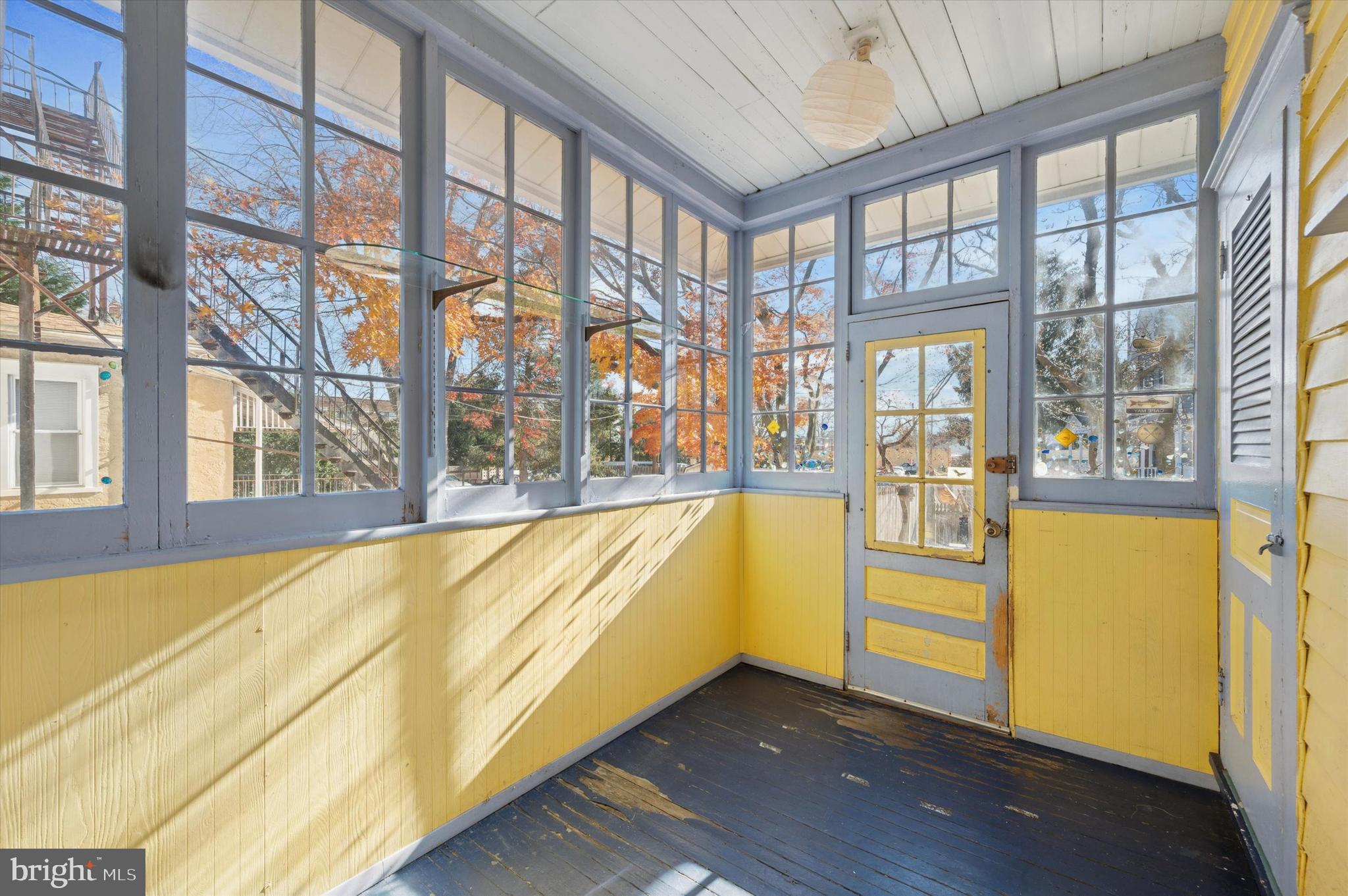 HOLLOW RUN - Residential