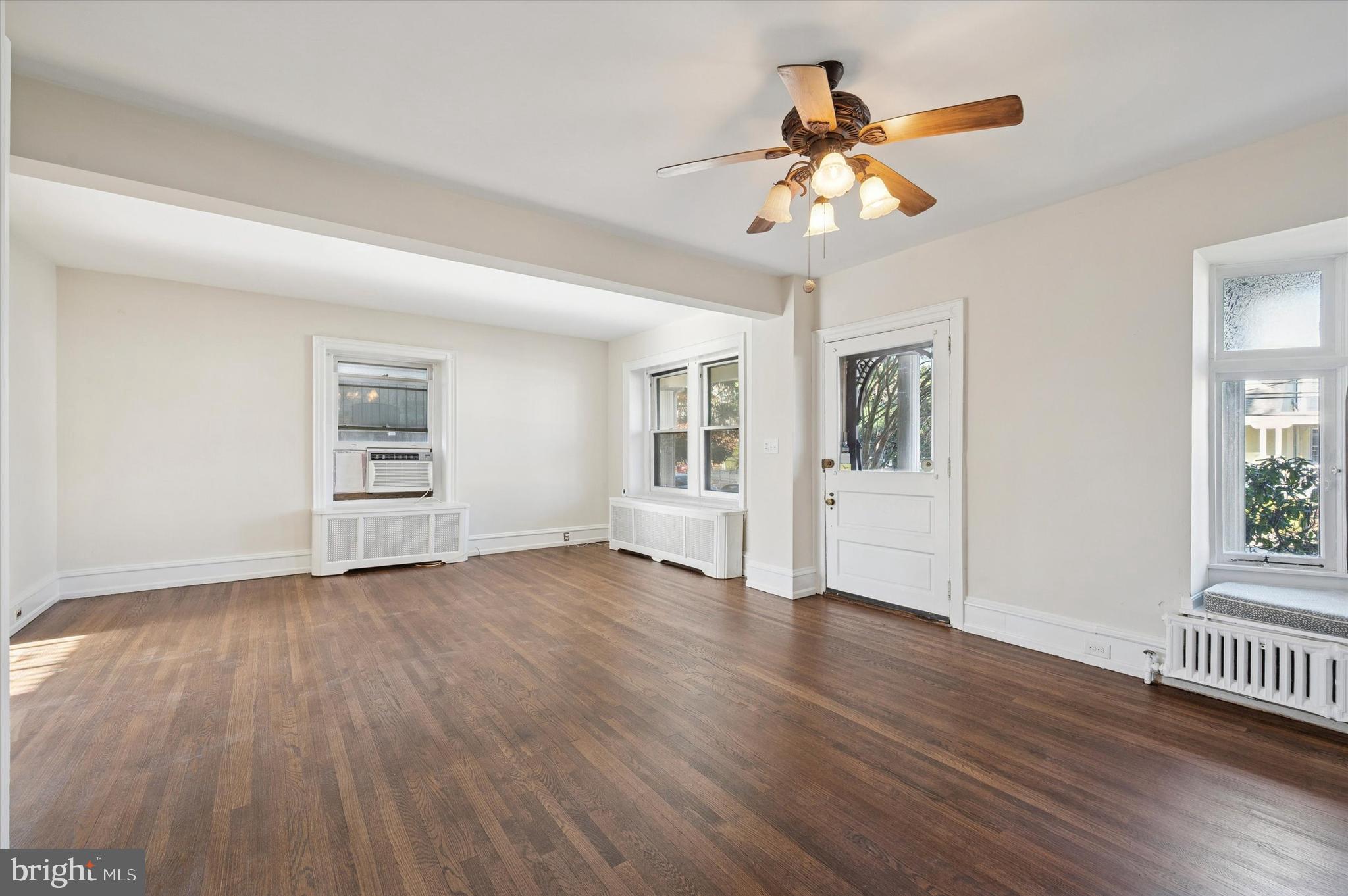 HOLLOW RUN - Residential