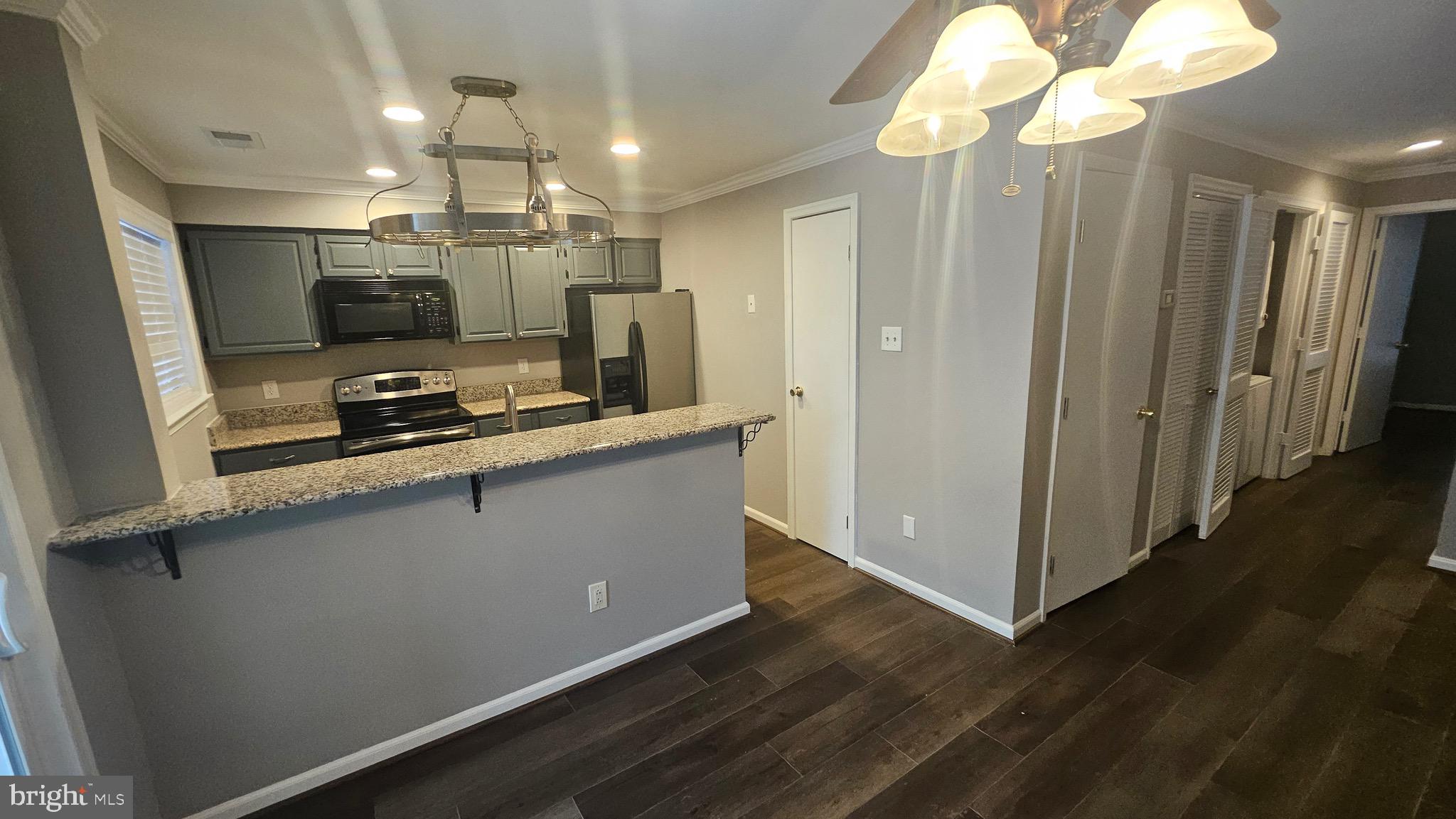 BRIDGEPORT - Residential Lease