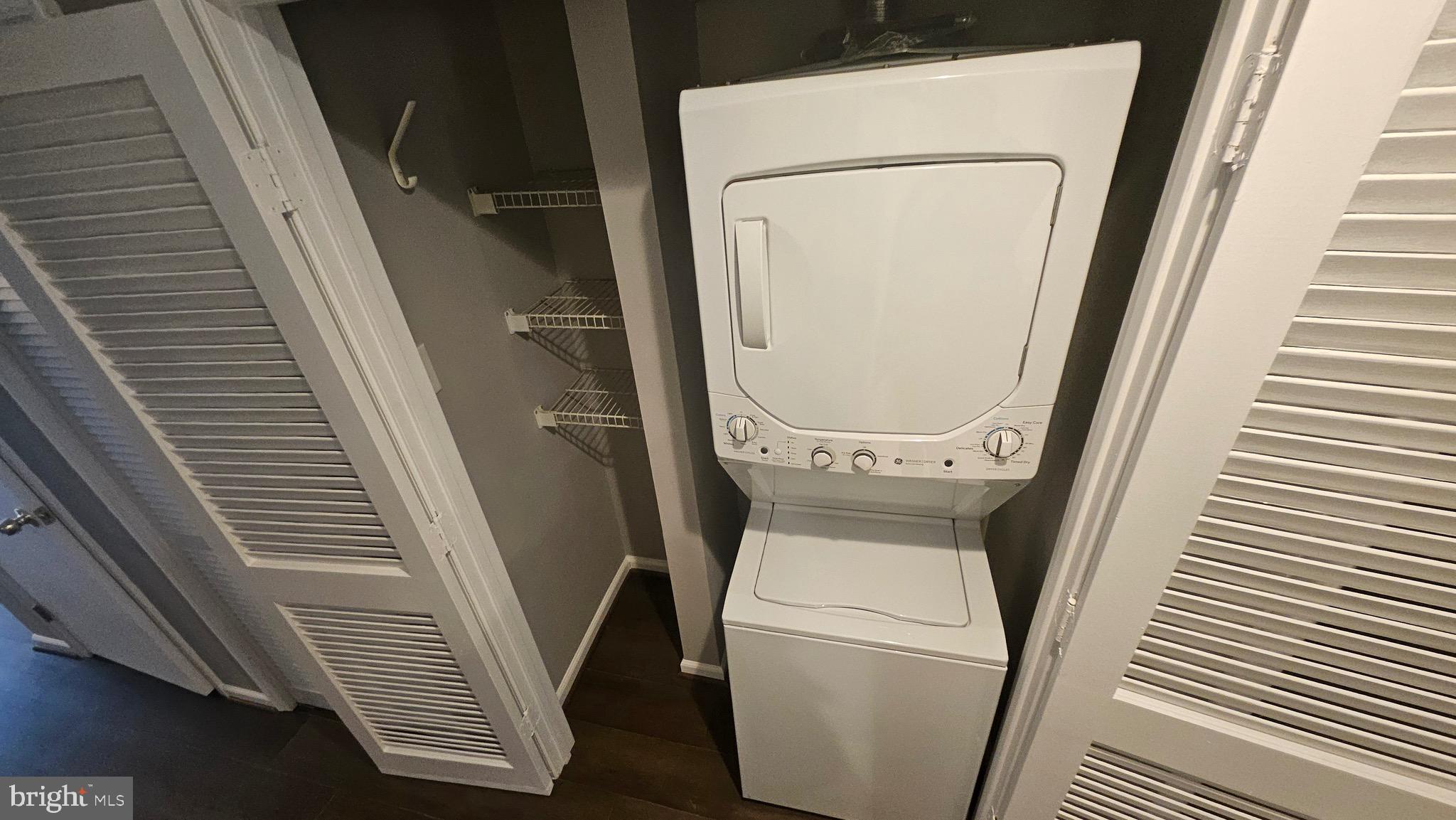 BRIDGEPORT - Residential Lease