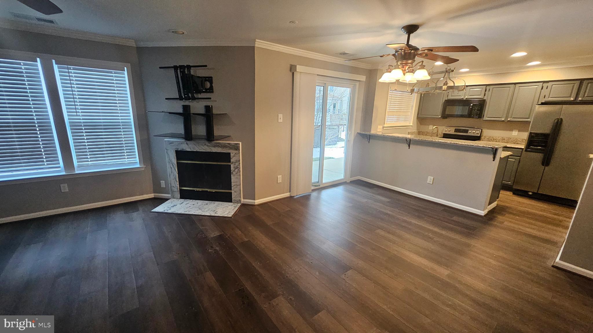 BRIDGEPORT - Residential Lease