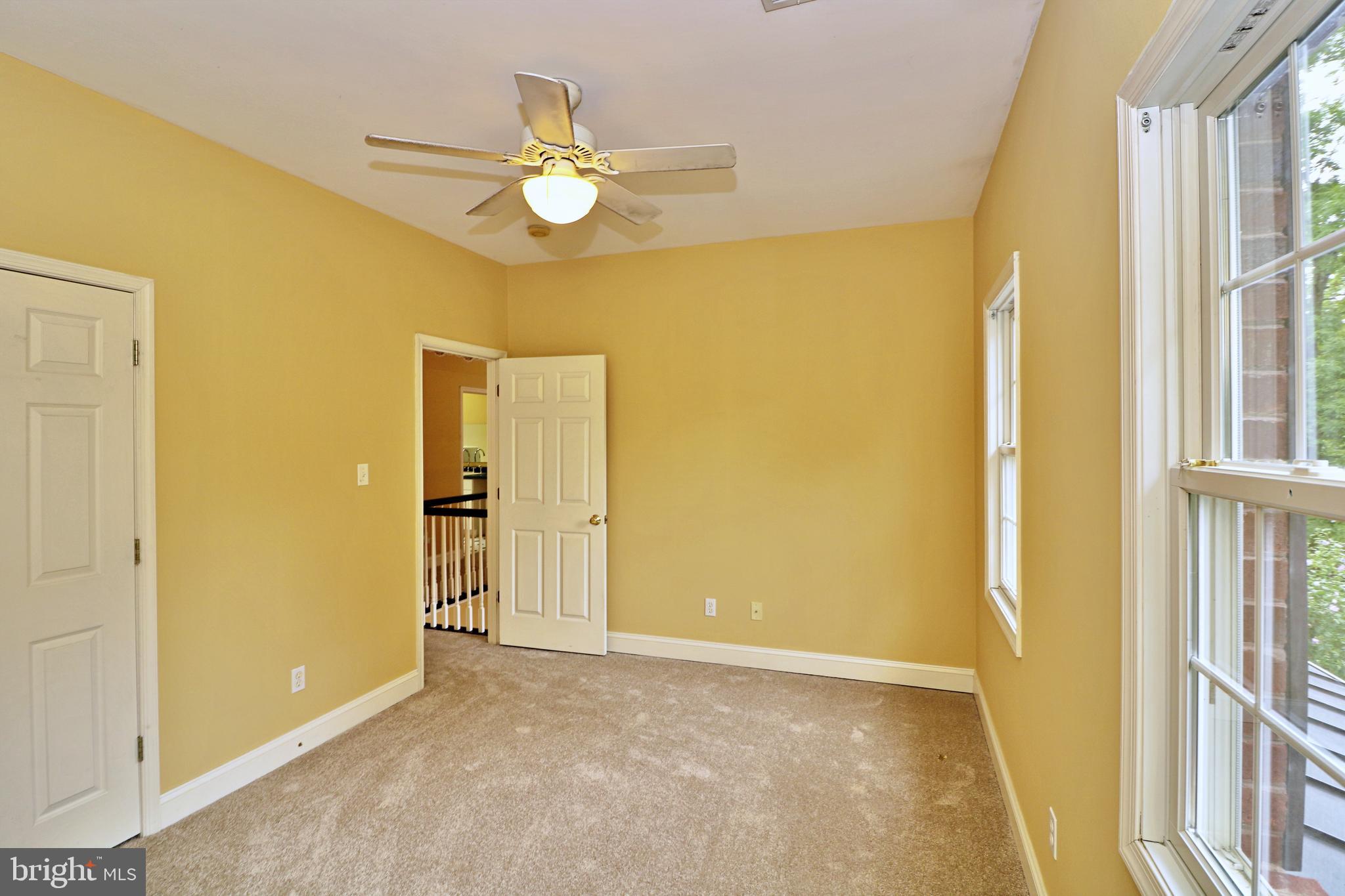 FERNBANK - Residential